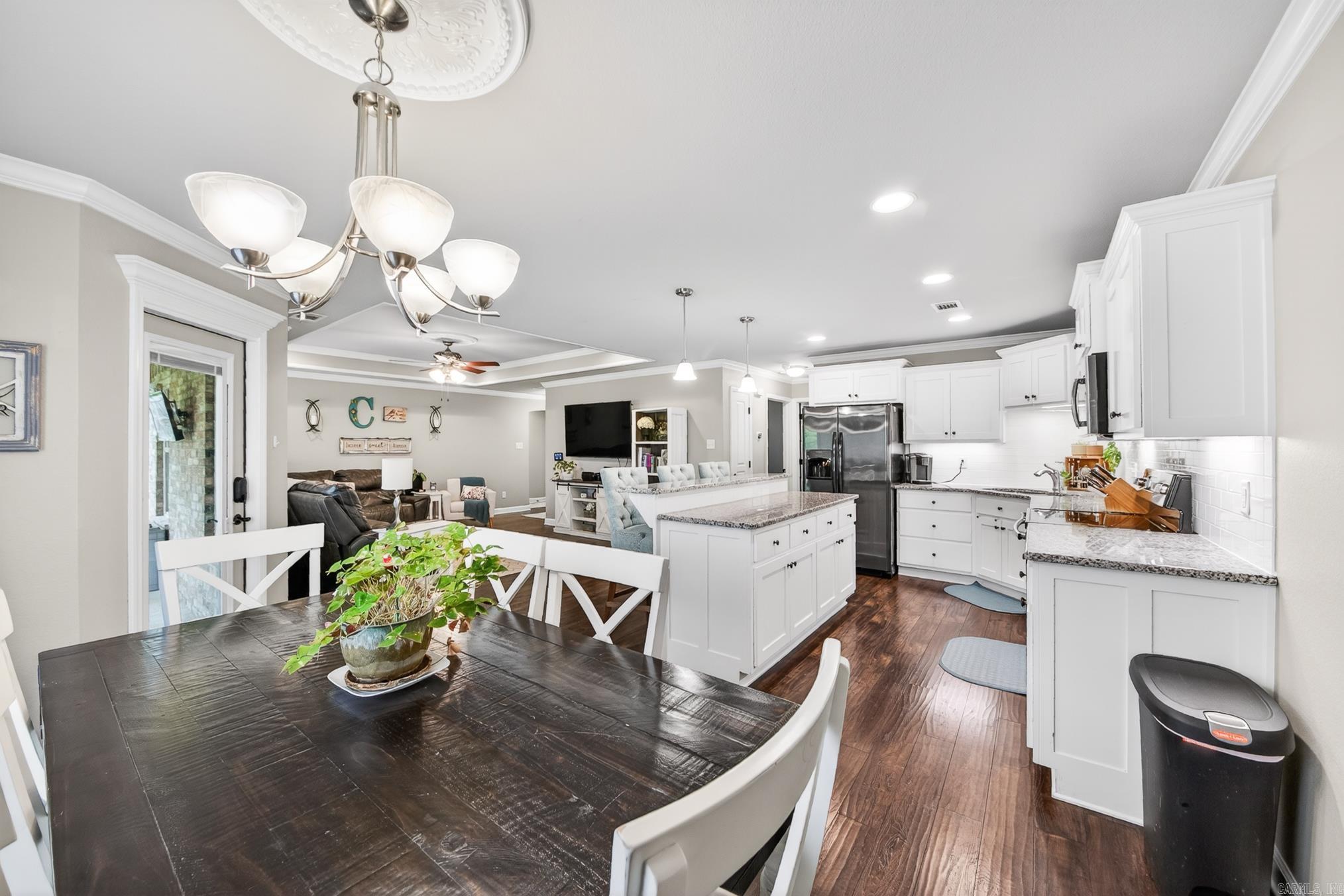 HUNTINGTON PLACE - Residential