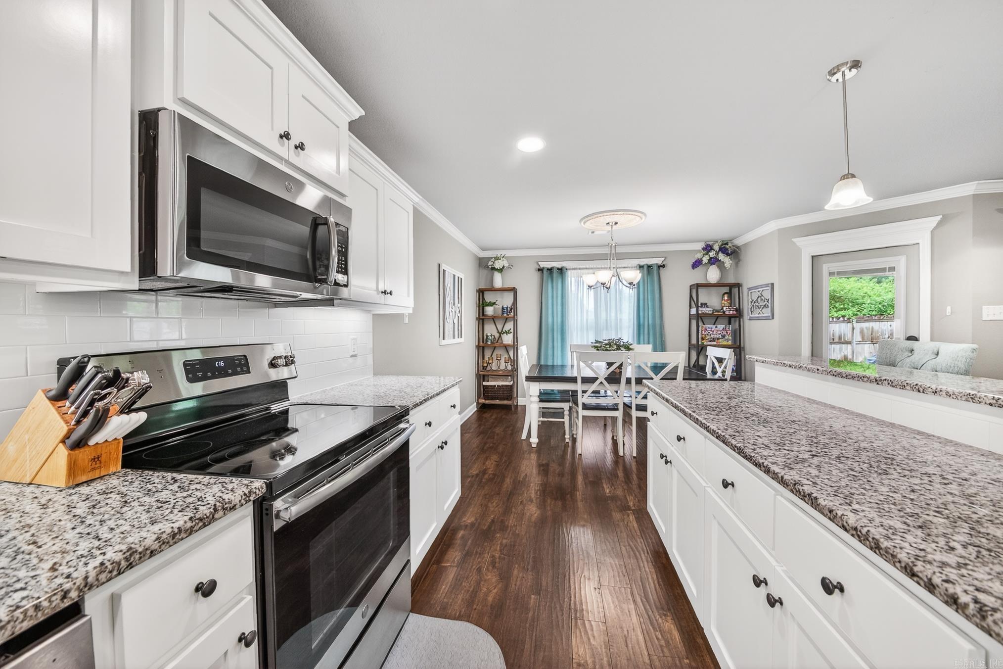 HUNTINGTON PLACE - Residential