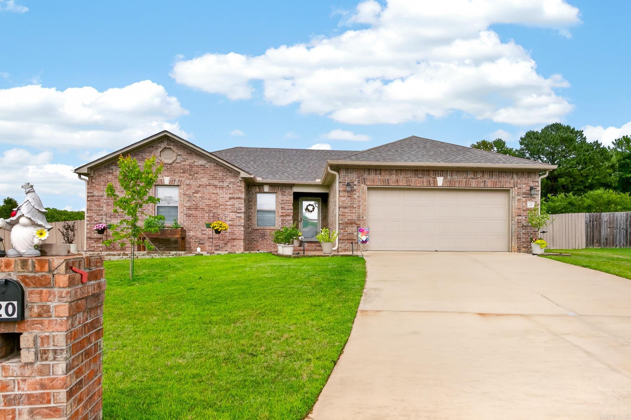 HUNTINGTON PLACE - Residential