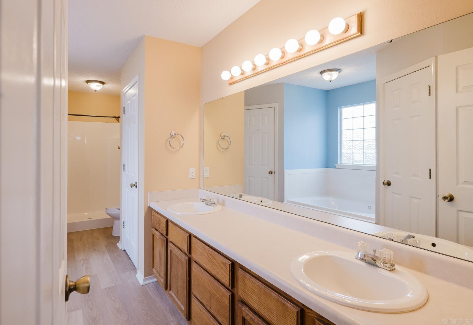 FOREST COVE - Residential