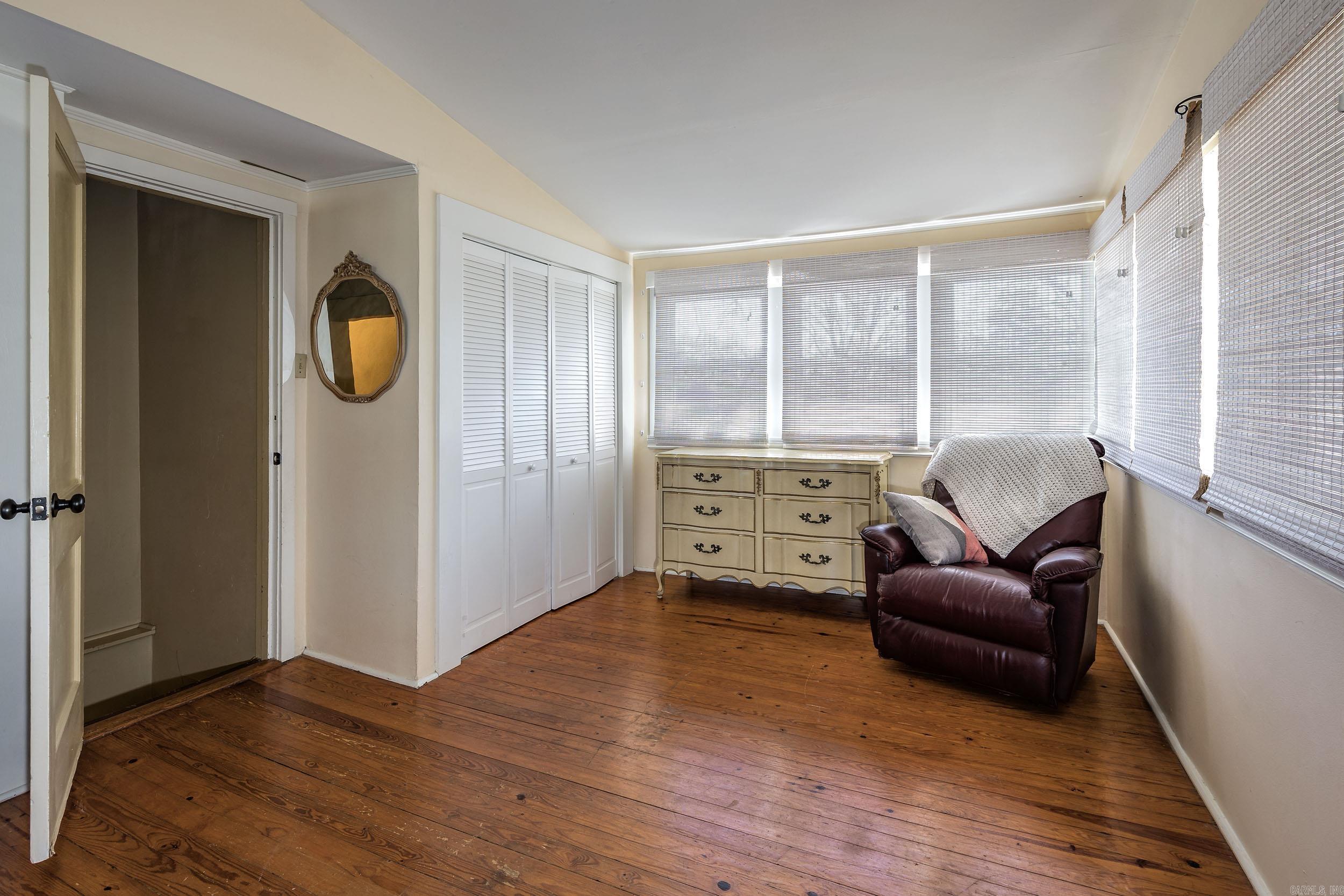 HOLLENBERG - Residential