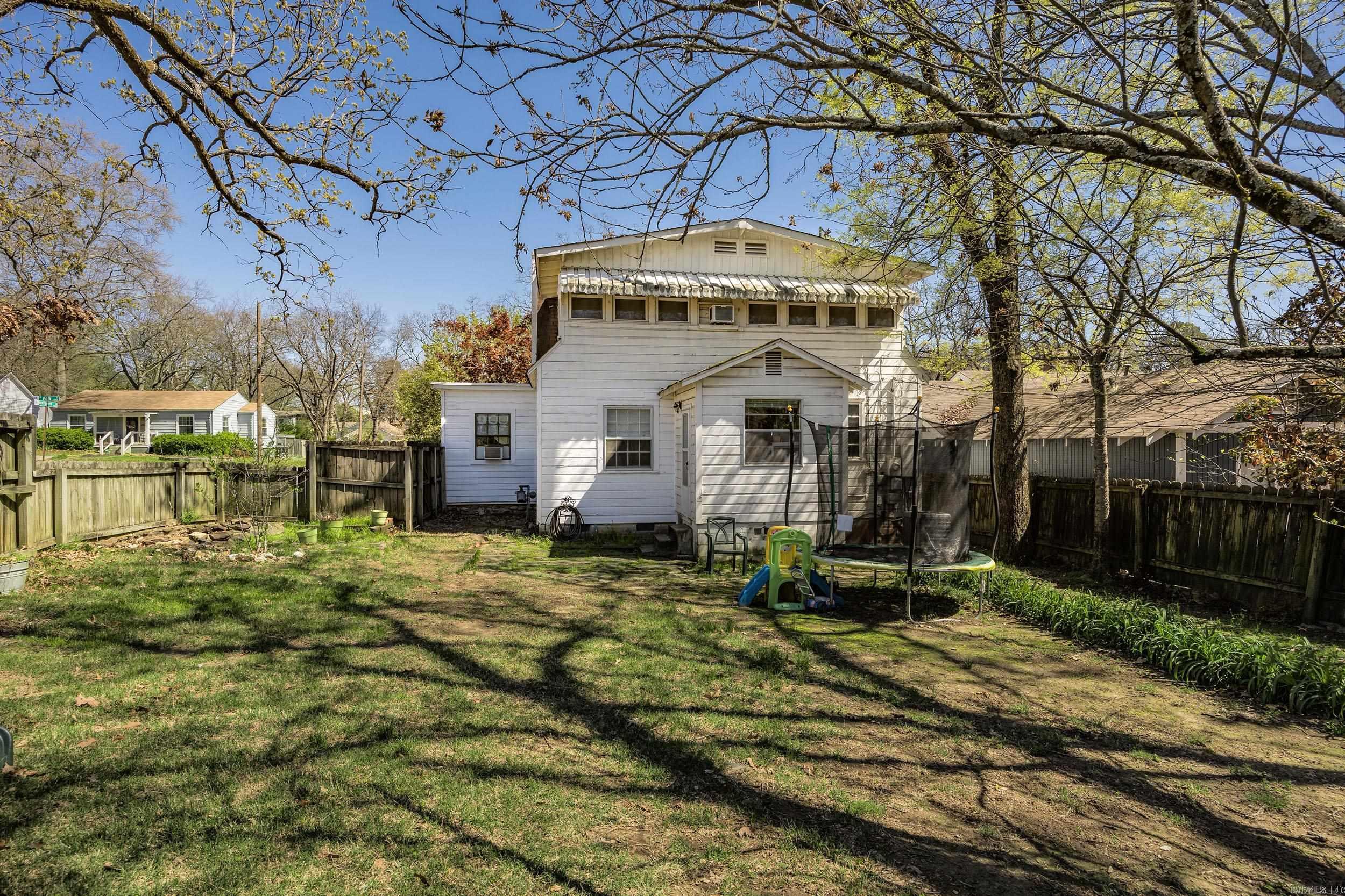 HOLLENBERG - Residential