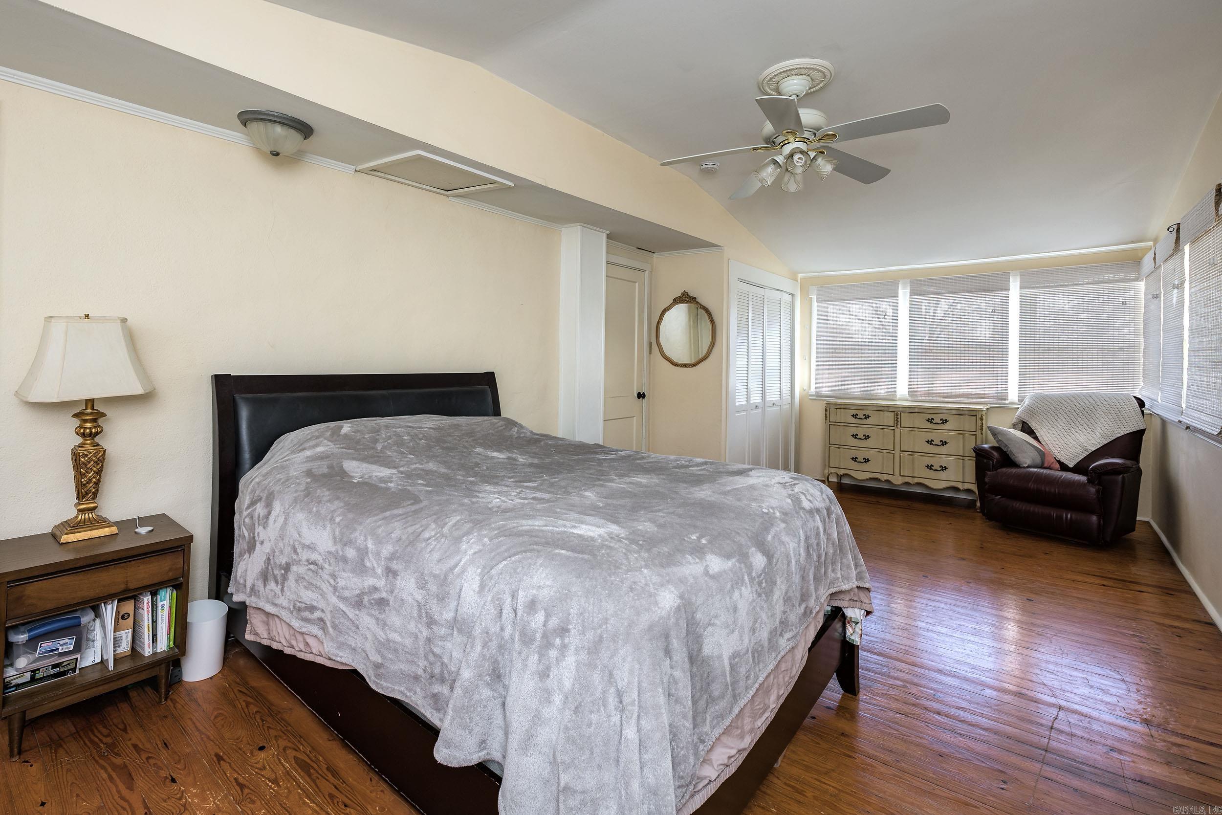 HOLLENBERG - Residential