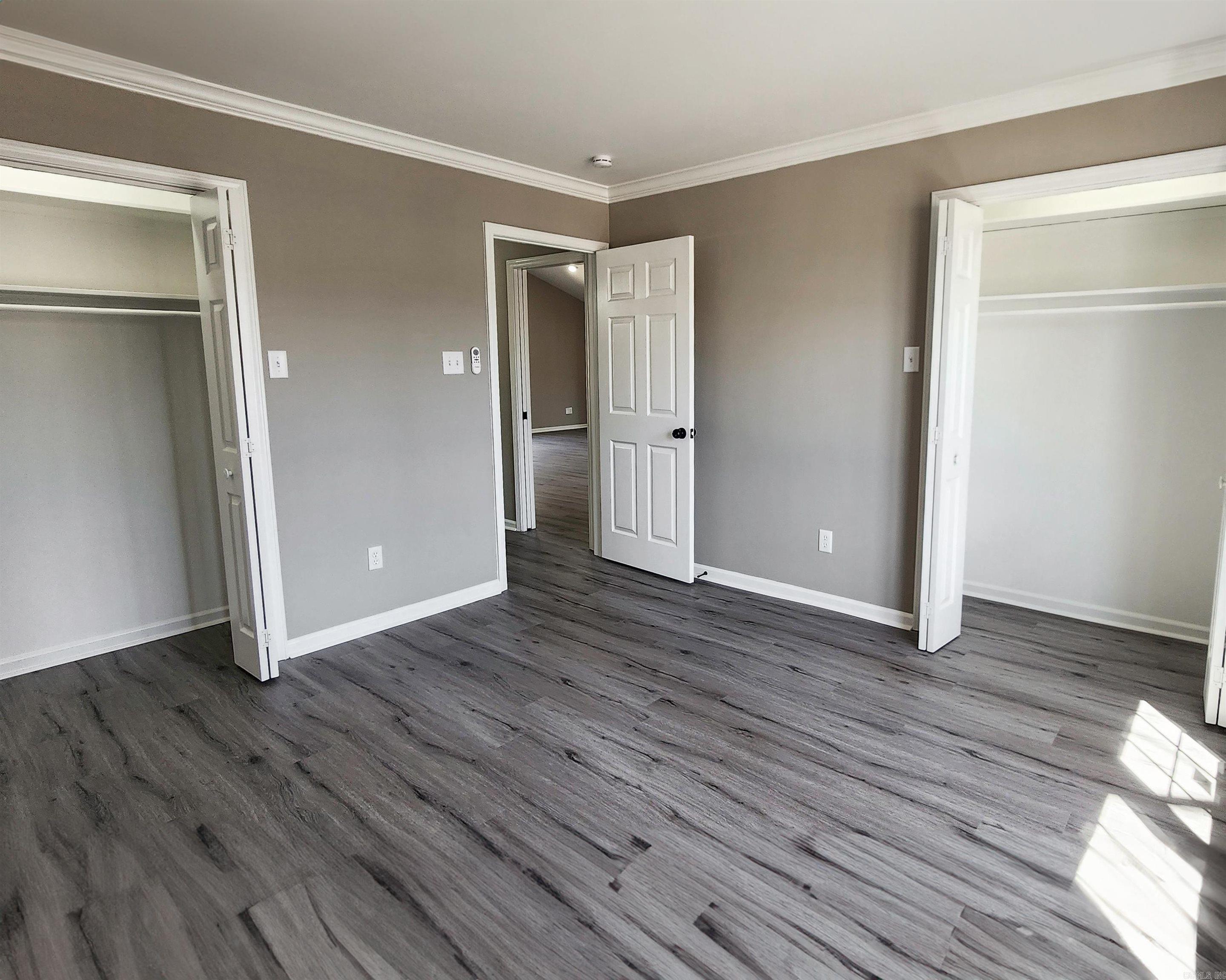 HIDDEN VALLEY - Residential