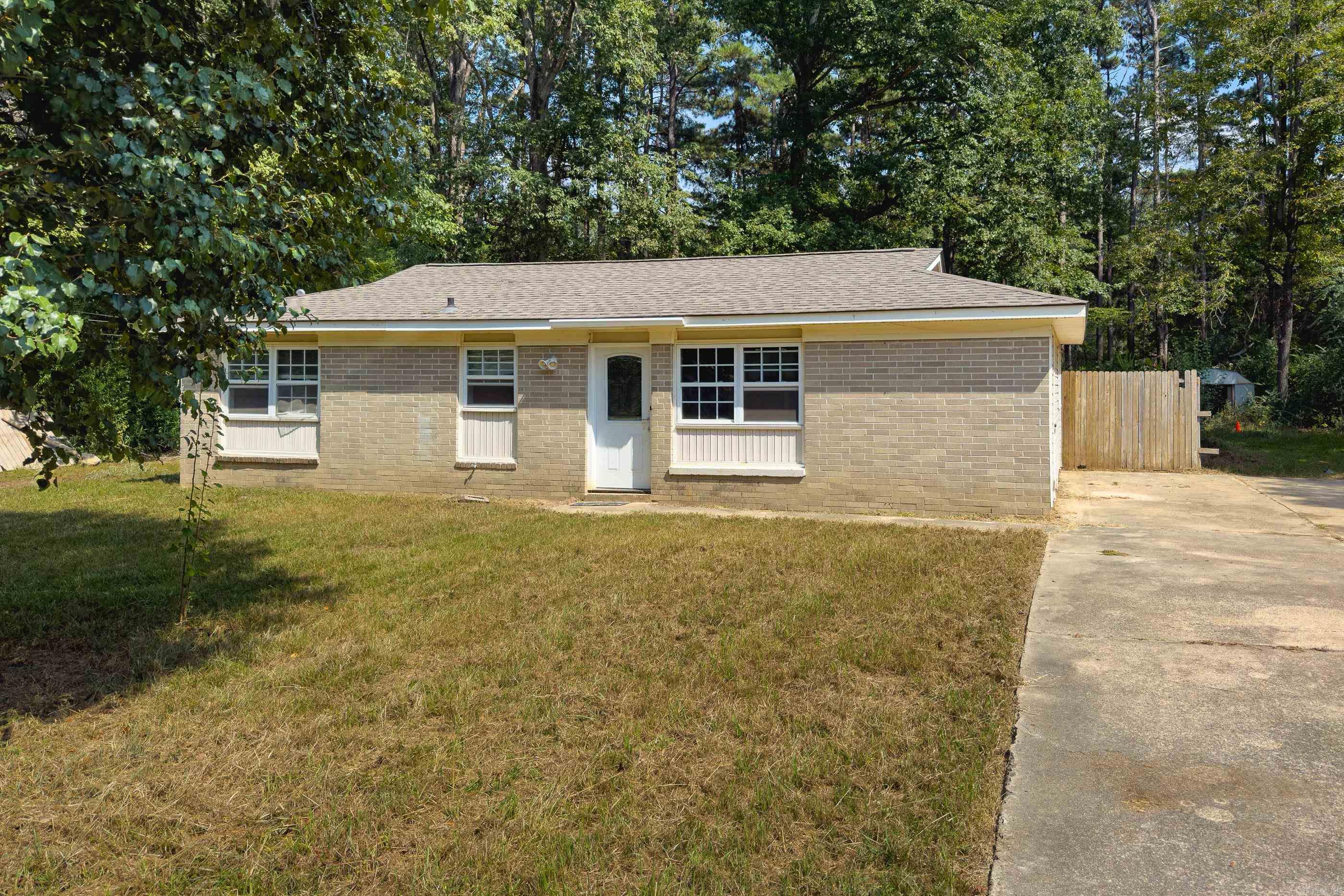 SHANNON HILLS s - Residential