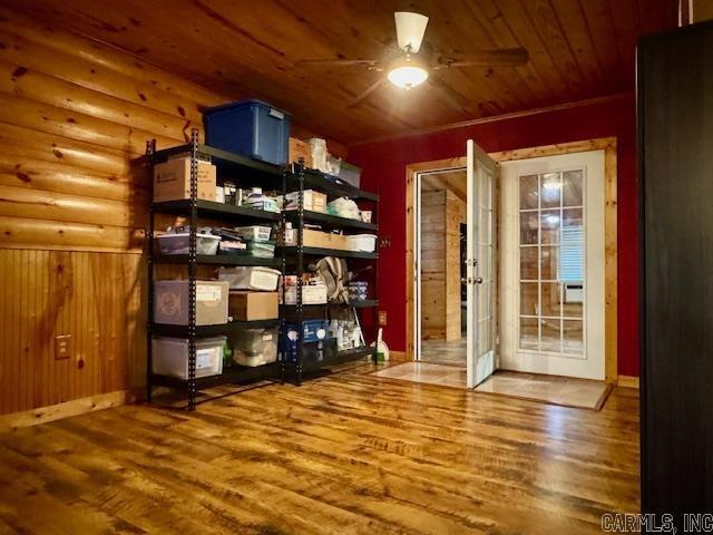 Metes & Bounds - Residential