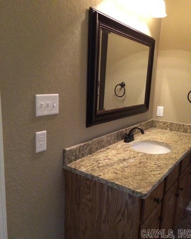 CRYSTAL LAKE - Residential