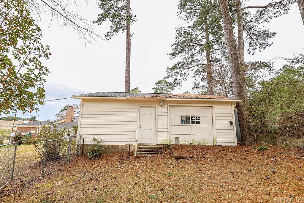 Mellors 3rd - Residential