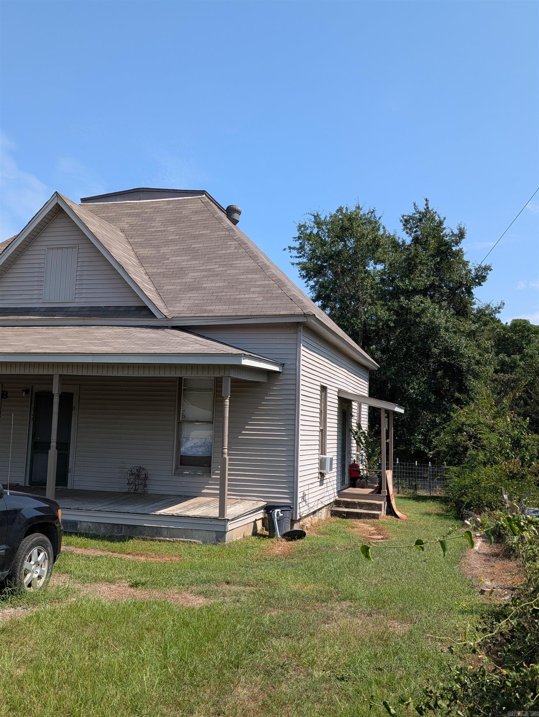 Hillcrest #1 - Residential