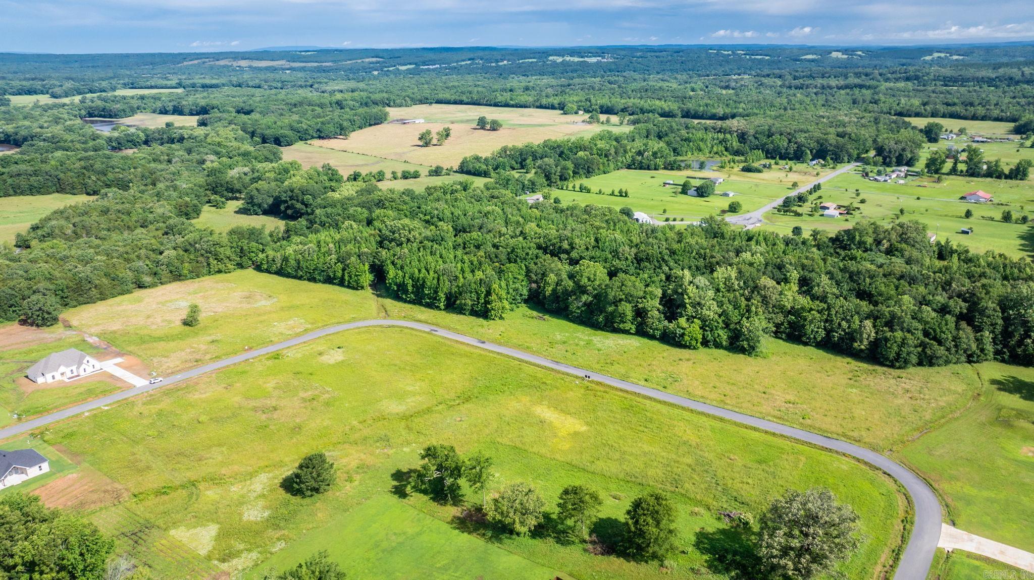 JACK FORK RIDGE - Land