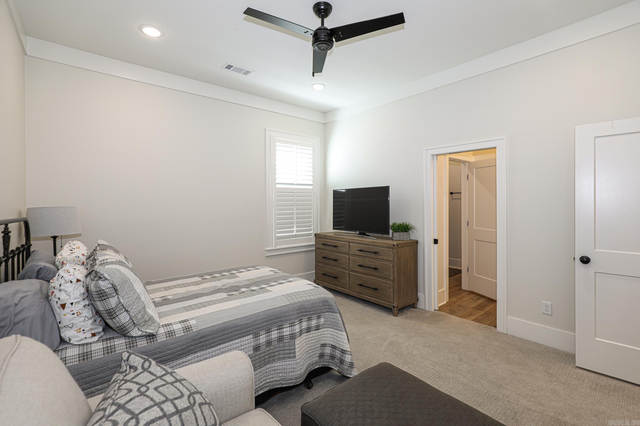 THE WOODLANDS - Residential