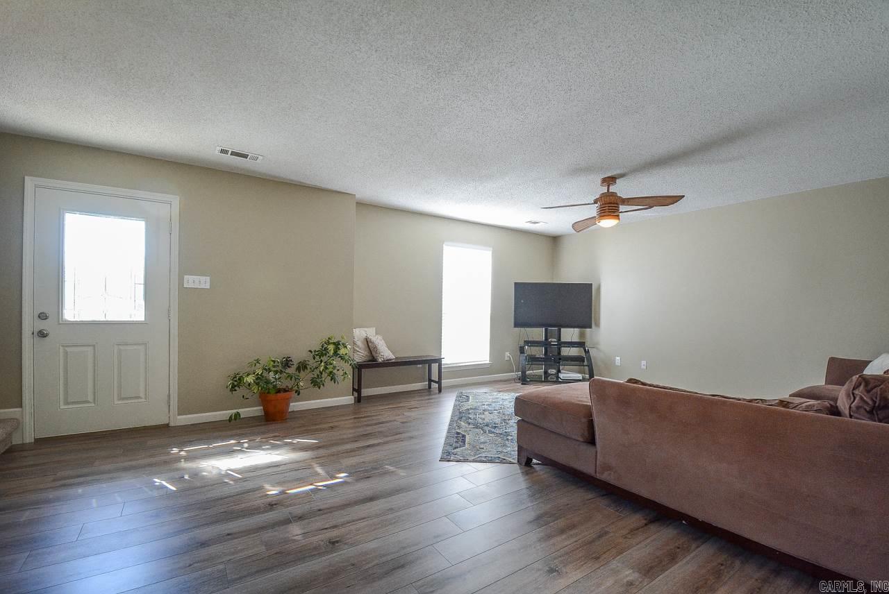 Meadow Lake - Residential Lease