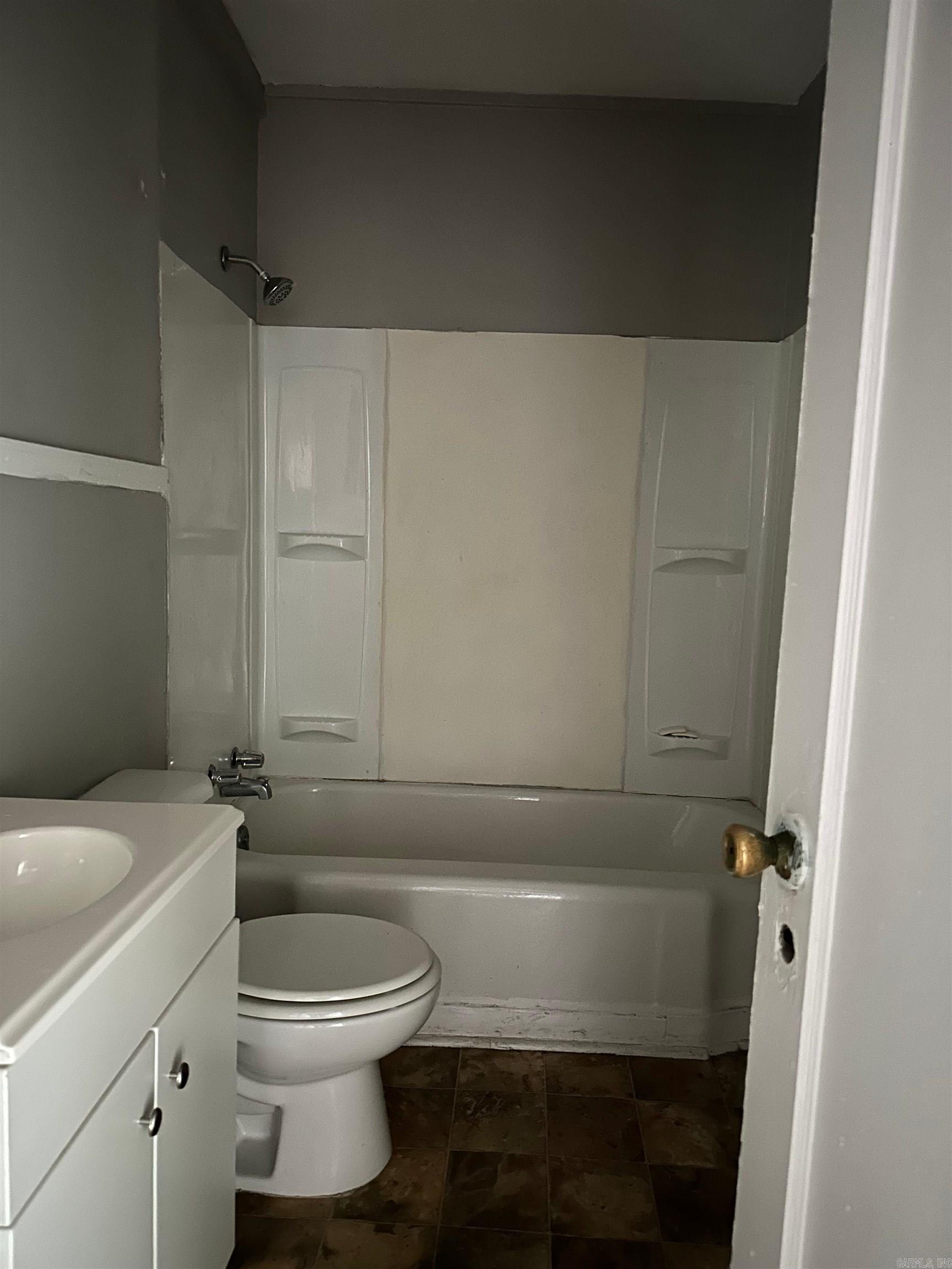 Chickasaw Place - Residential Lease