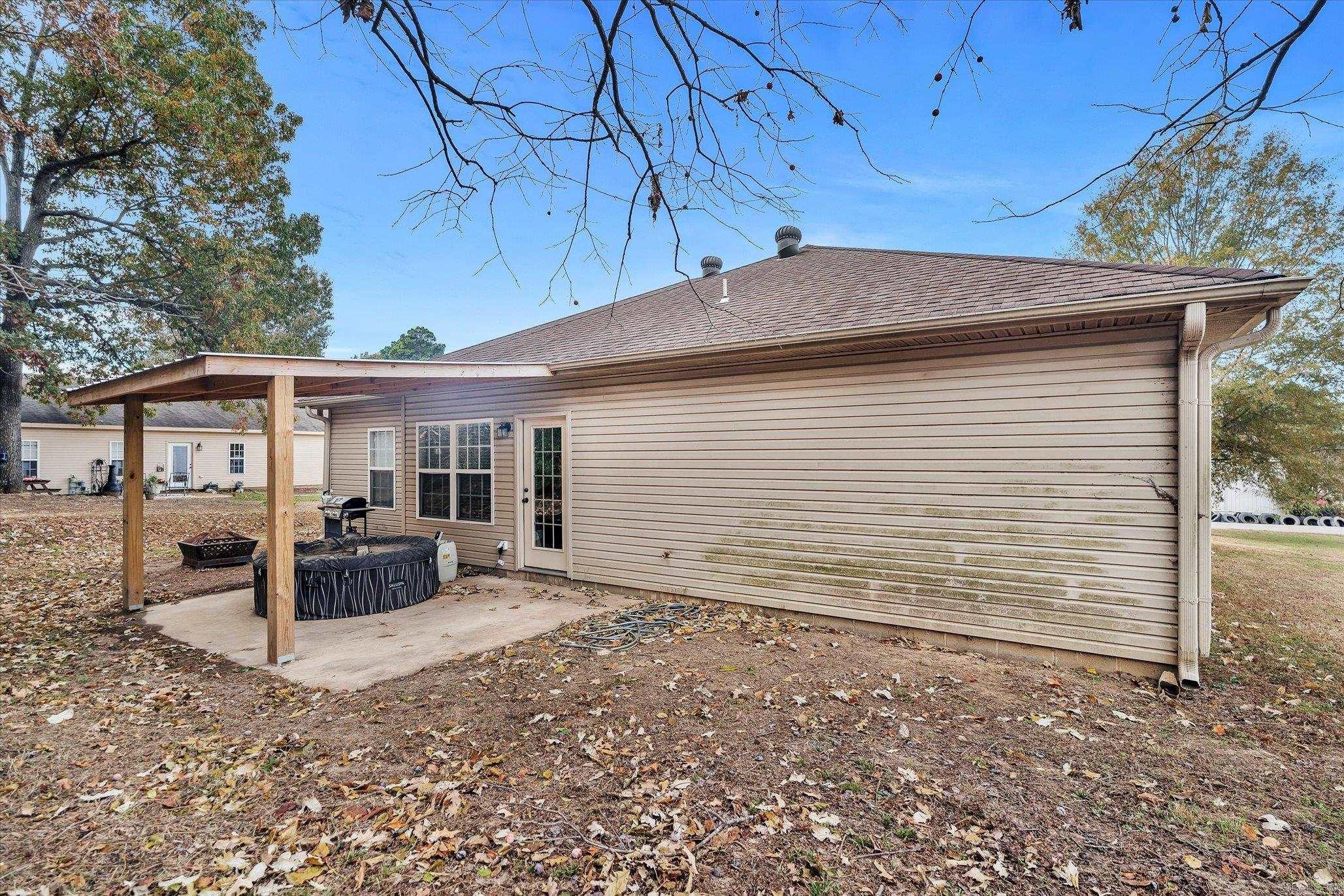 BARNES - Residential