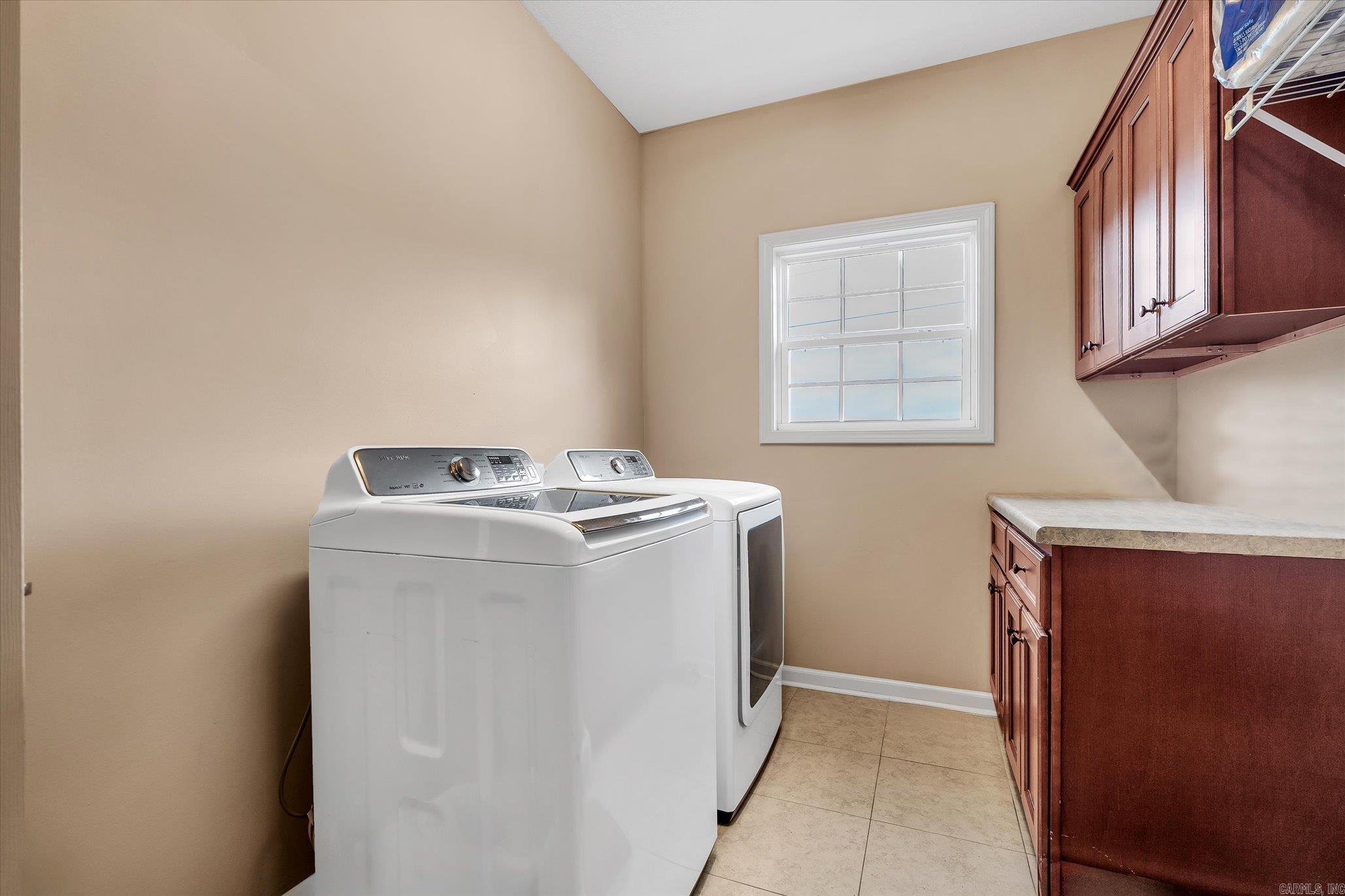 BARNES - Residential