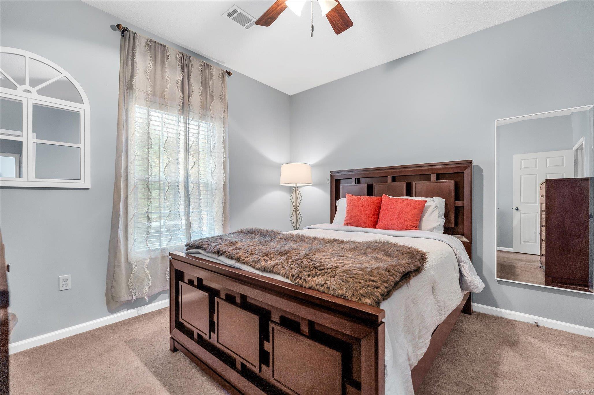 BARNES - Residential