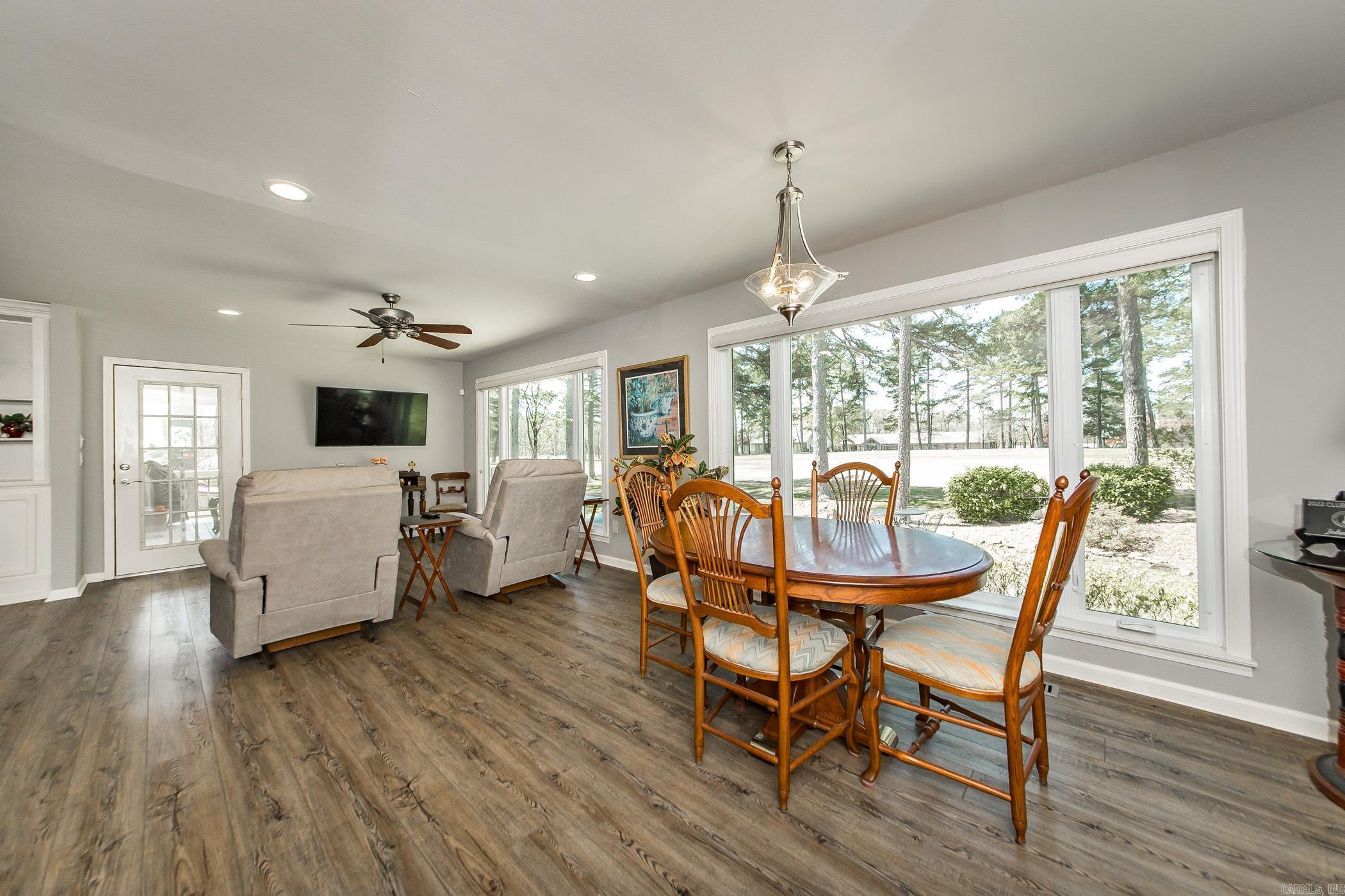 INDIAN HILLS - Residential