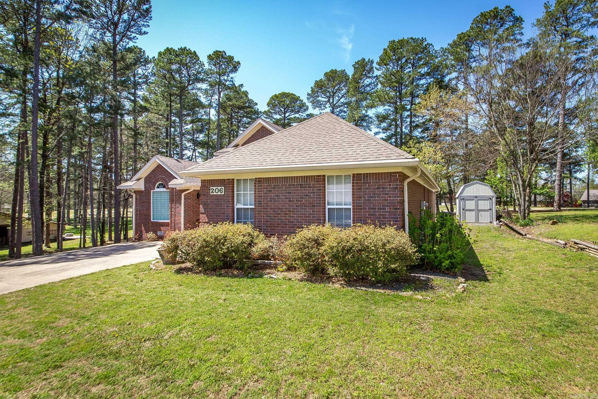 INDIAN HILLS - Residential