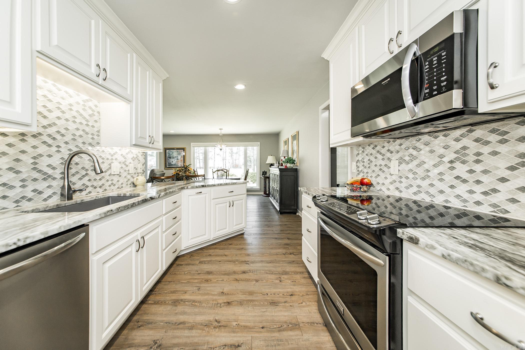 INDIAN HILLS - Residential