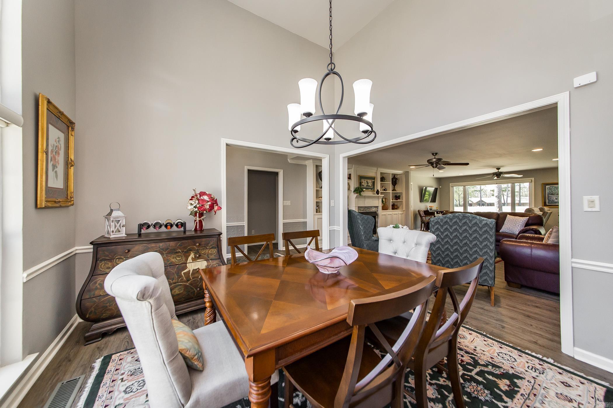 INDIAN HILLS - Residential