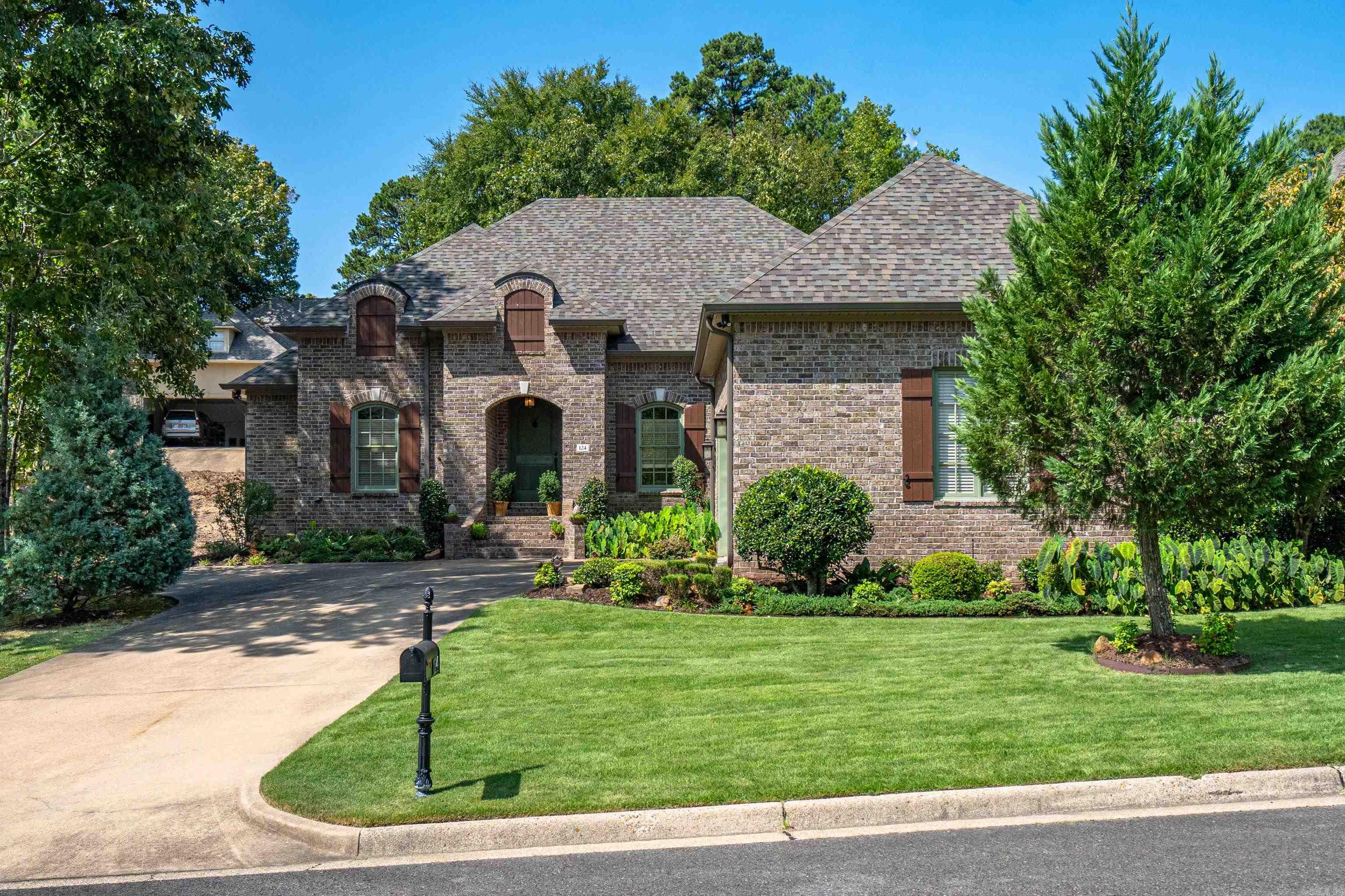 Red Oak Ridge - Residential
