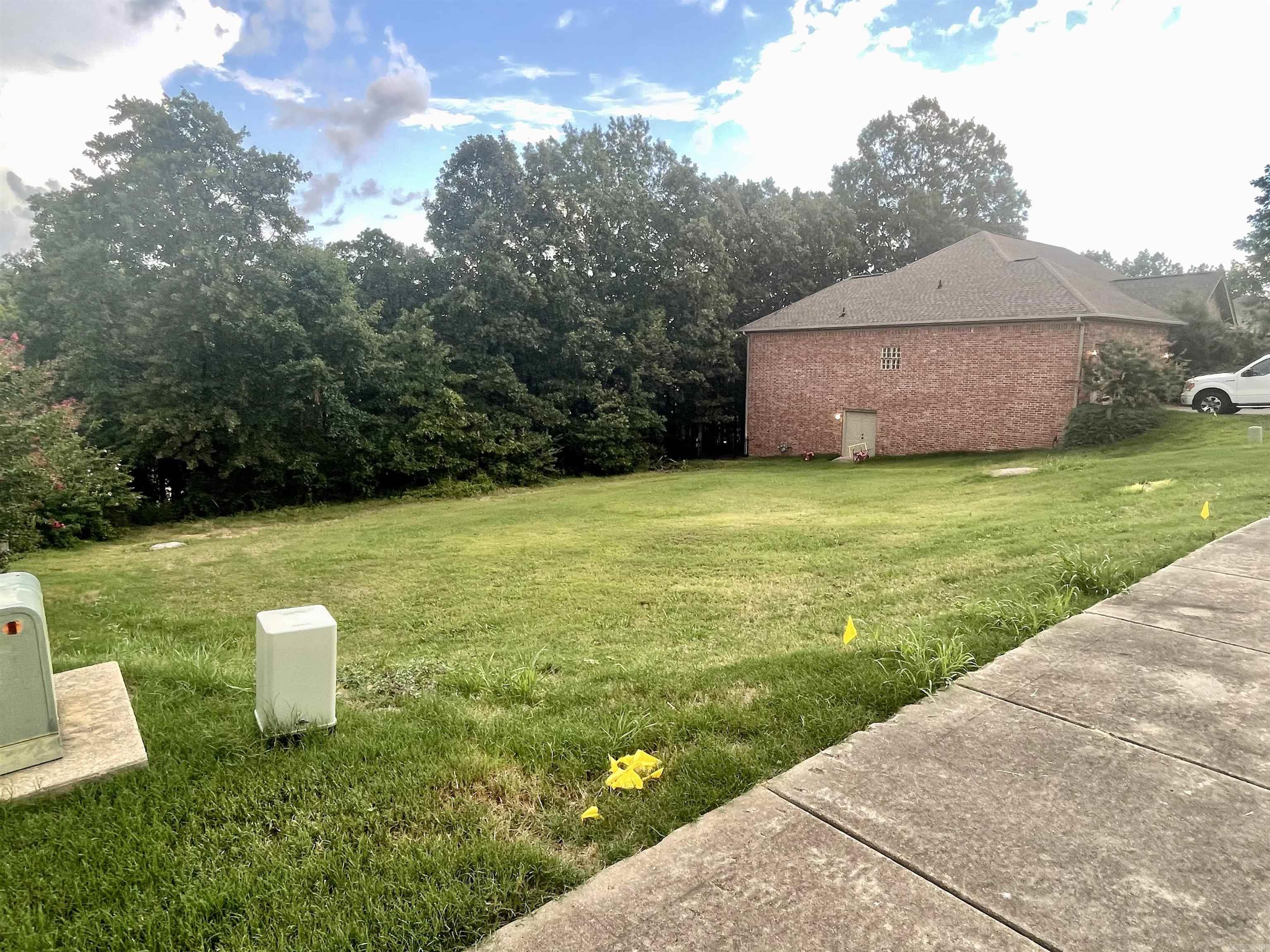 Summerwood - Land