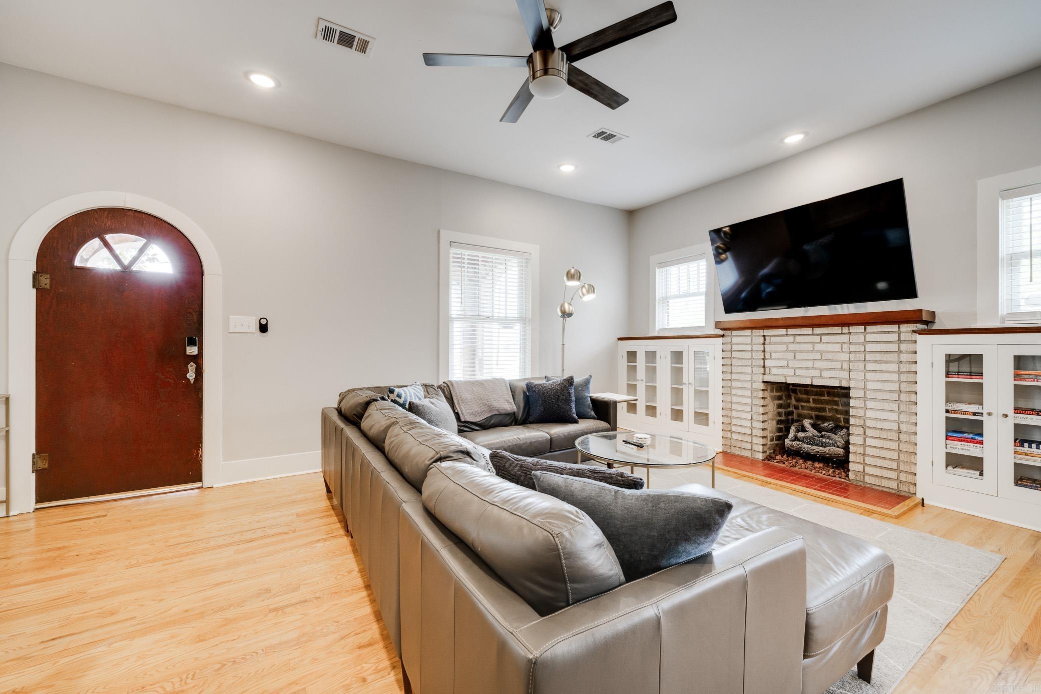 ROBINSONS PLAN - Residential