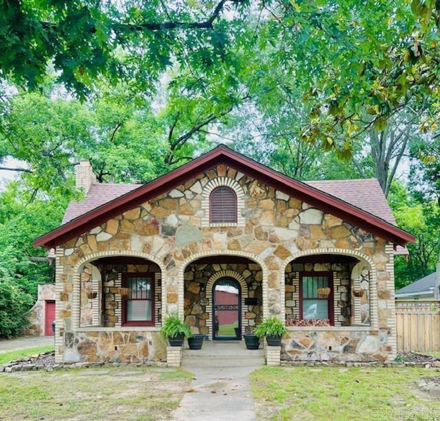 Wonderful downtown charmer with welcoming front porch! This 3 bed/2 bath home has updates throughout, historic details & spacious rooms. Large living area with built-ins and gas fireplace. Nice sized formal dining area. Large open kitchen with a breakfast bar area and updated appliances. The main bedroom is large and has access to a separate office or could be converted to a large walk-in closet. Updated hall bath adjoining the main bedroom and separate guest room on main level. Upstairs features a large third bedroom with a seating area, new updated bathroom with tiled walk-in shower and a walk-out to an outdoor iron staircase that accesses the large backyard. The yard is landscaped beautifully with wonderful trees and a new custom wood fence.