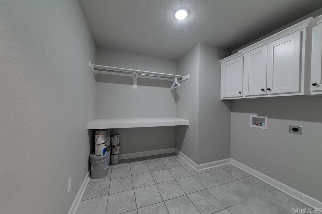 HERITAGE MEADOWS - Residential