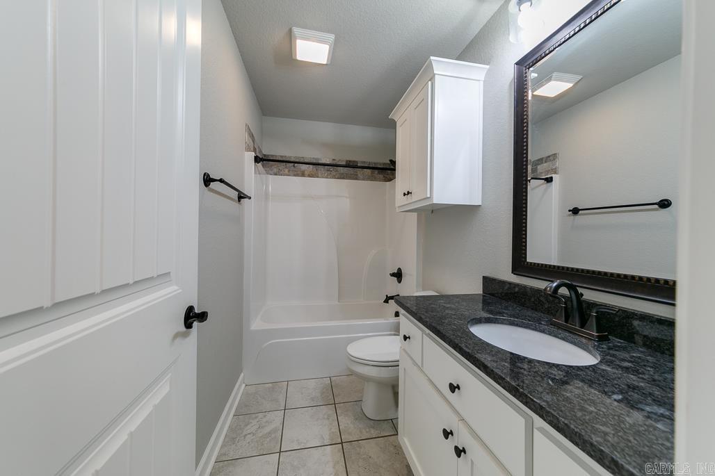 HERITAGE MEADOWS - Residential