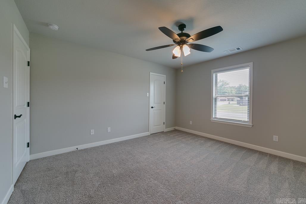 HERITAGE MEADOWS - Residential