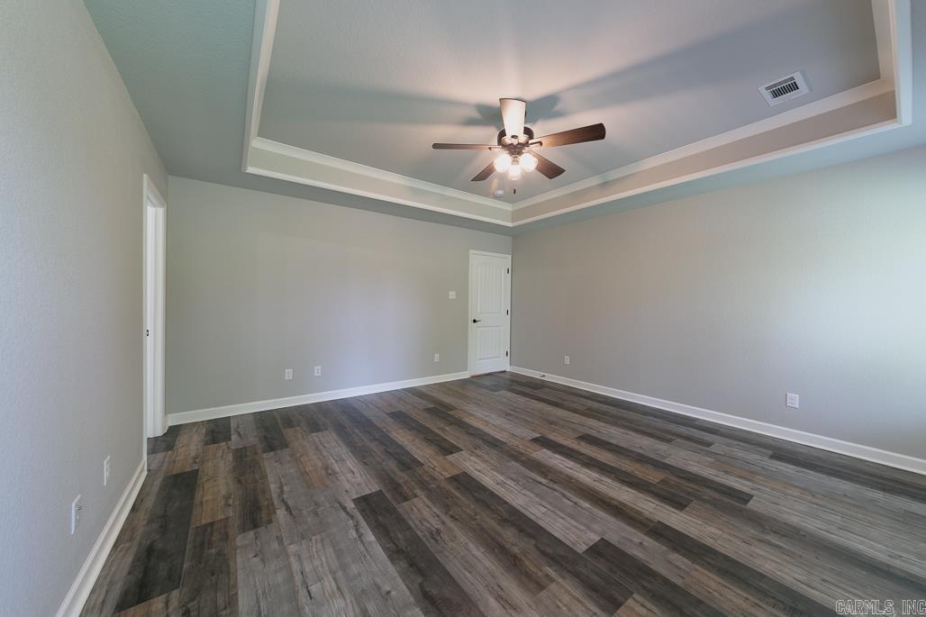 HERITAGE MEADOWS - Residential