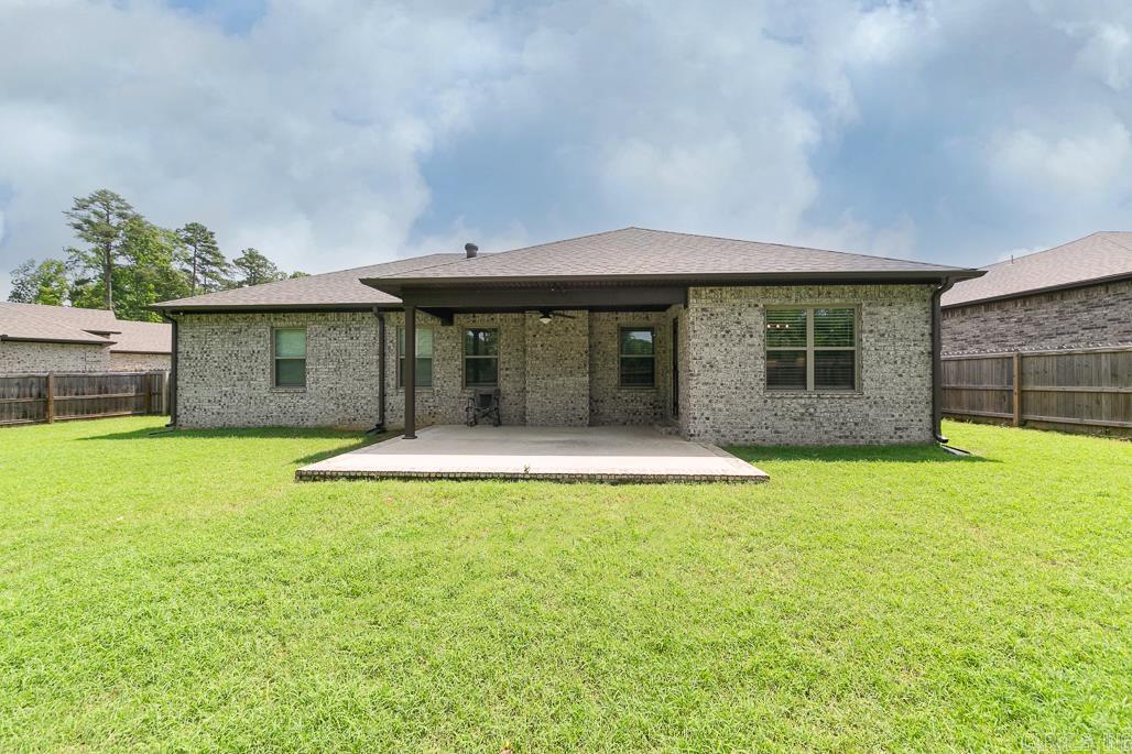 HERITAGE MEADOWS - Residential