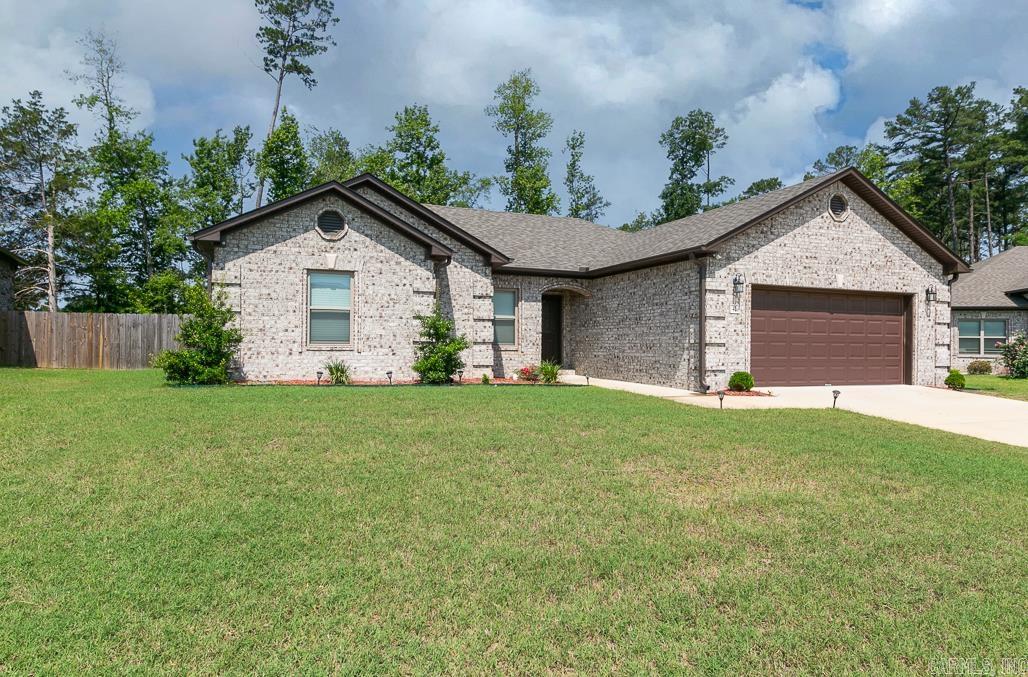 HERITAGE MEADOWS - Residential