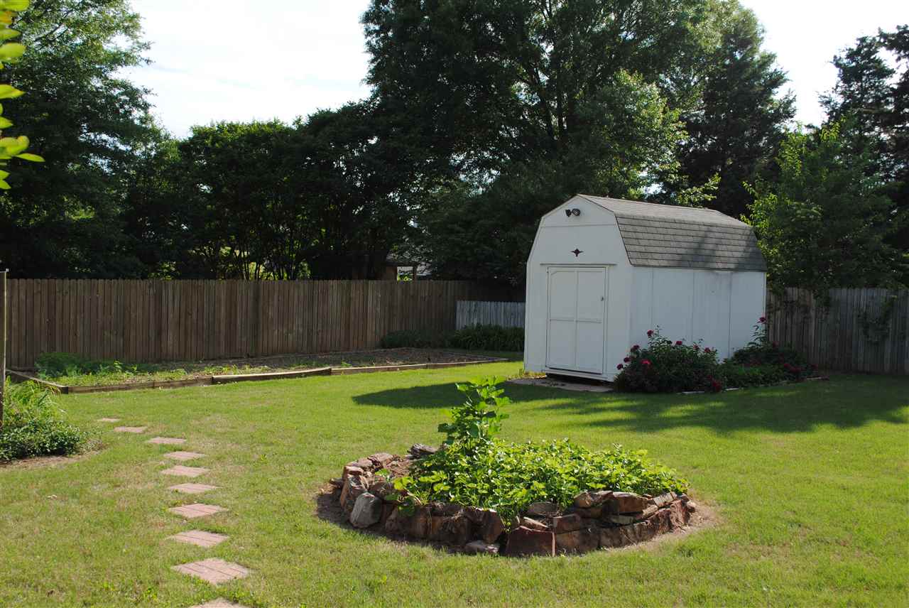 PLEASANT VALLEY - Residential