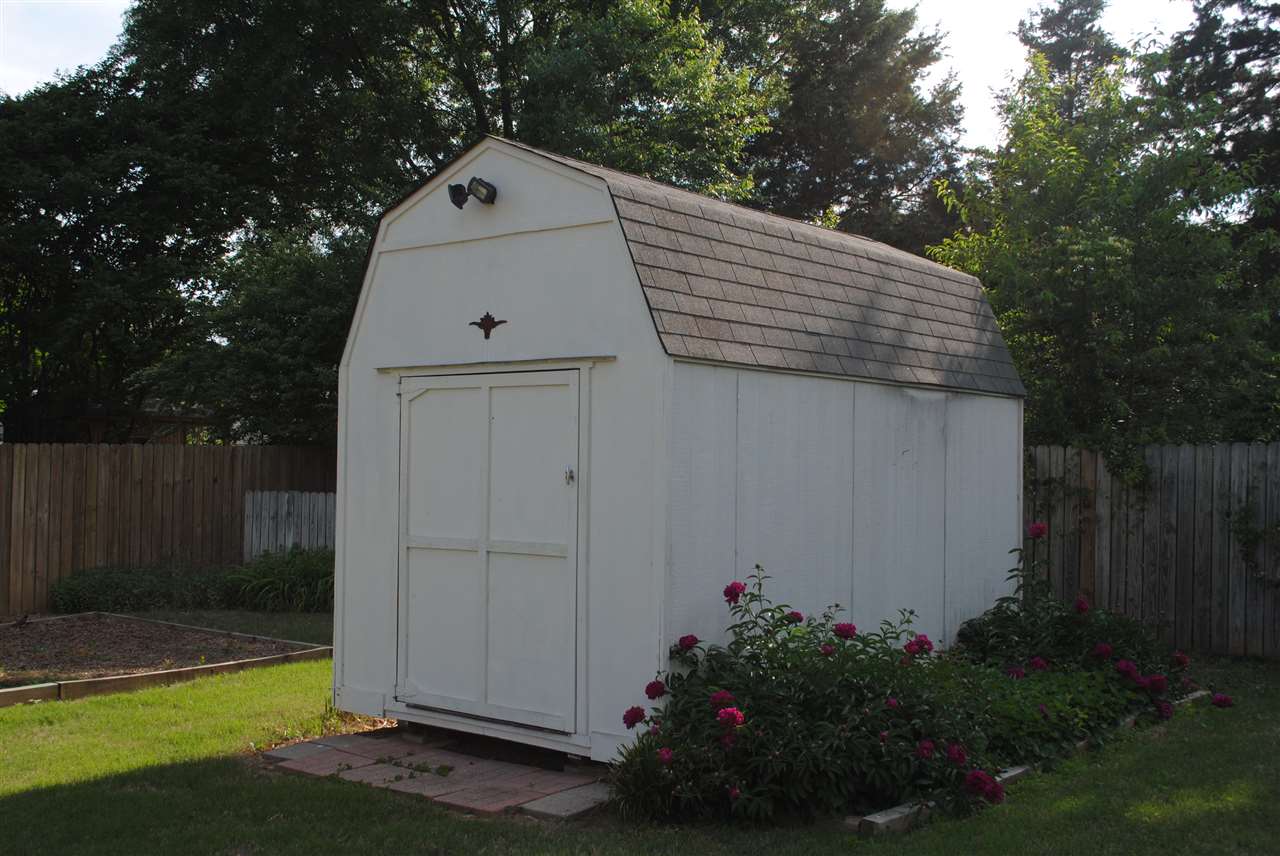 PLEASANT VALLEY - Residential