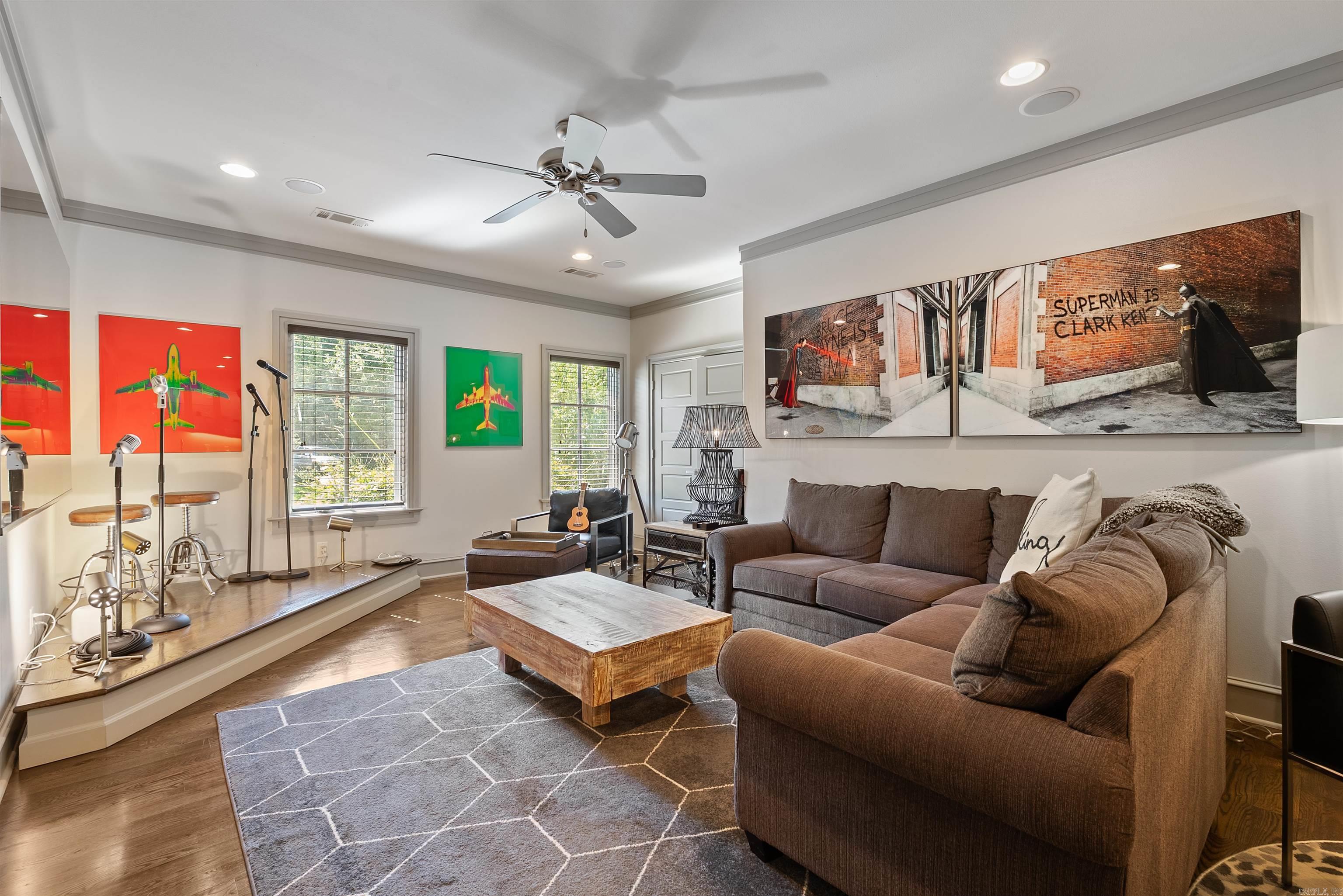 WOODLANDS EDGE - Residential