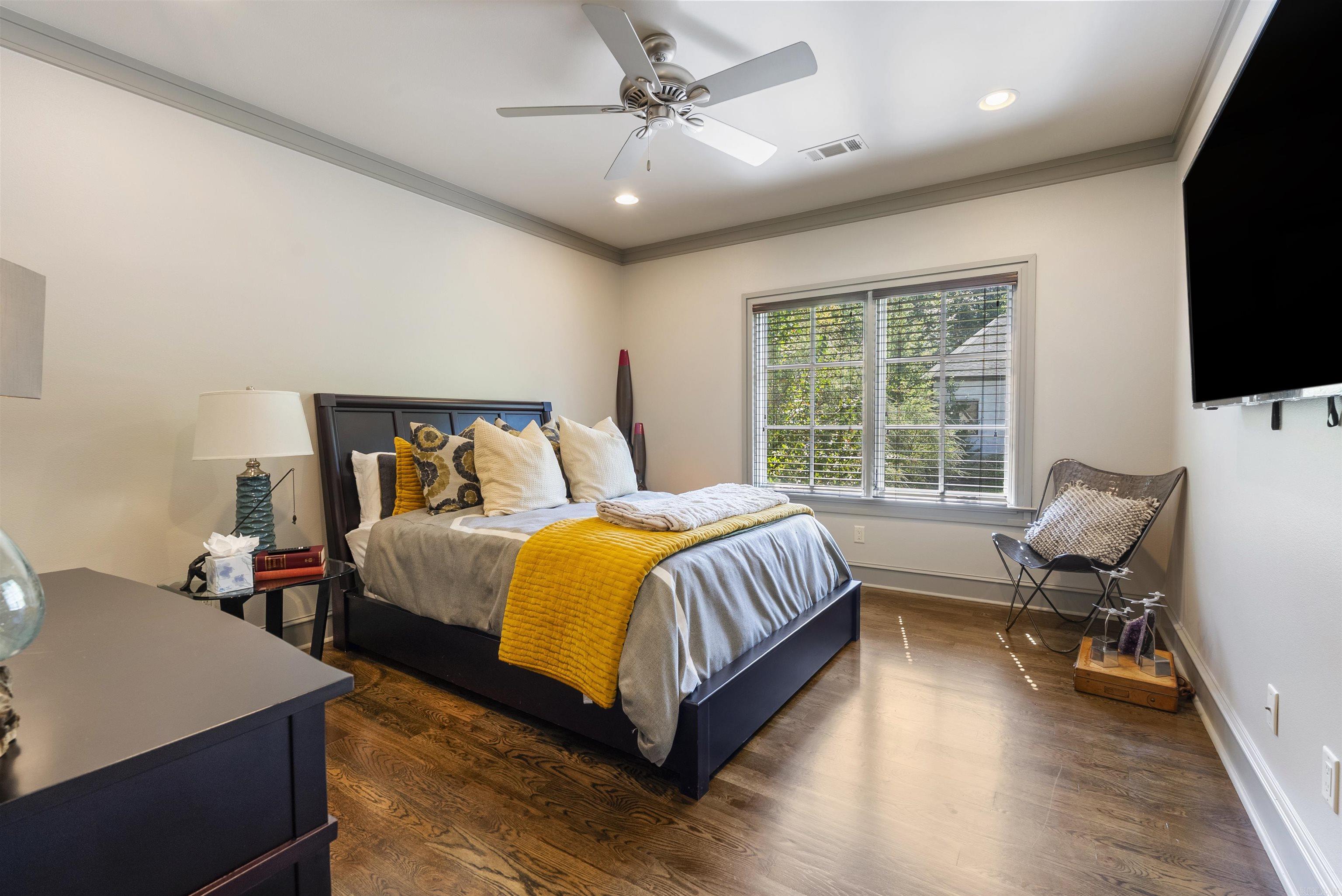 WOODLANDS EDGE - Residential