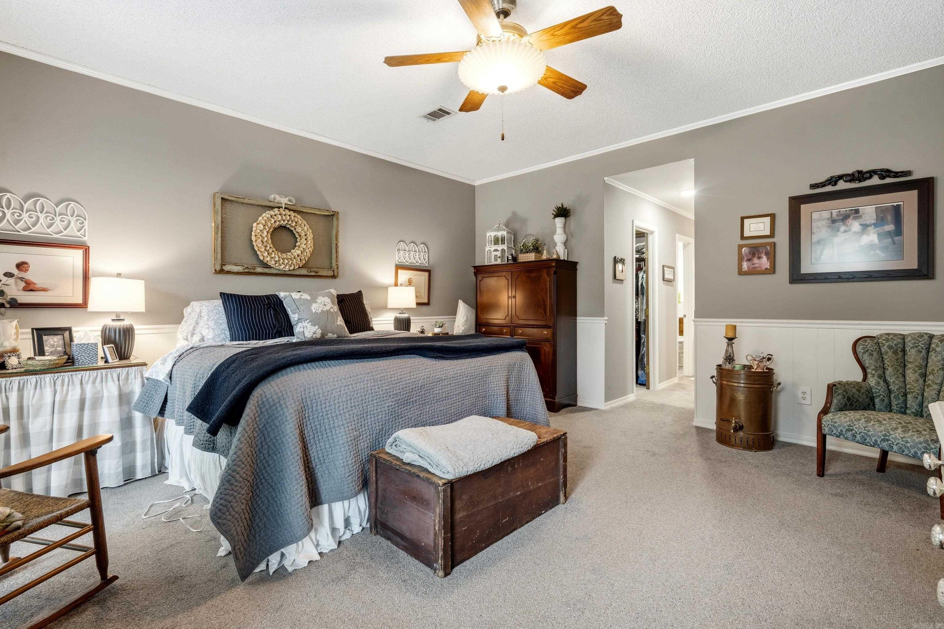 WOODRIDGE ESTATES ADDN - Residential