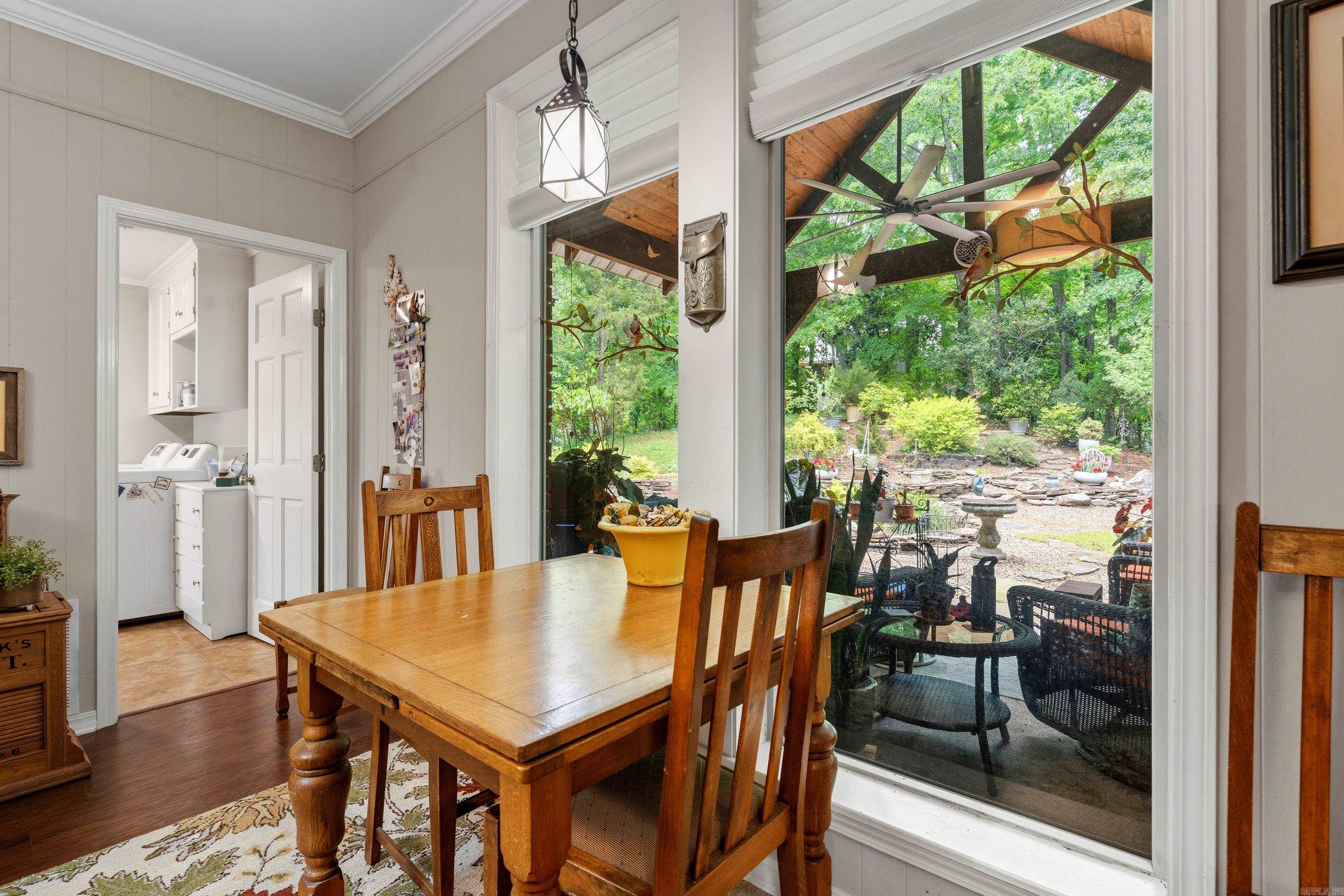 WOODRIDGE ESTATES ADDN - Residential