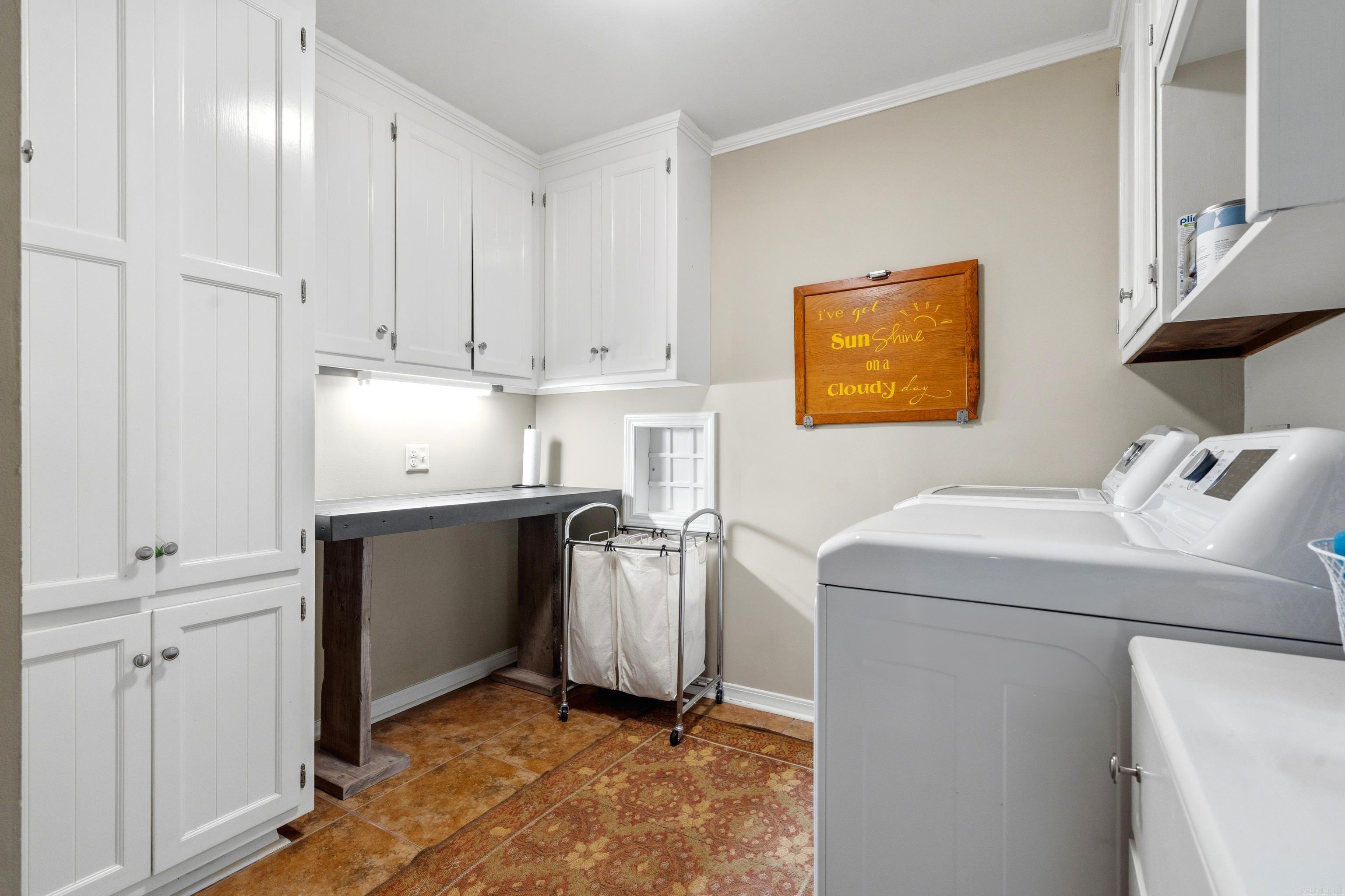 WOODRIDGE ESTATES ADDN - Residential