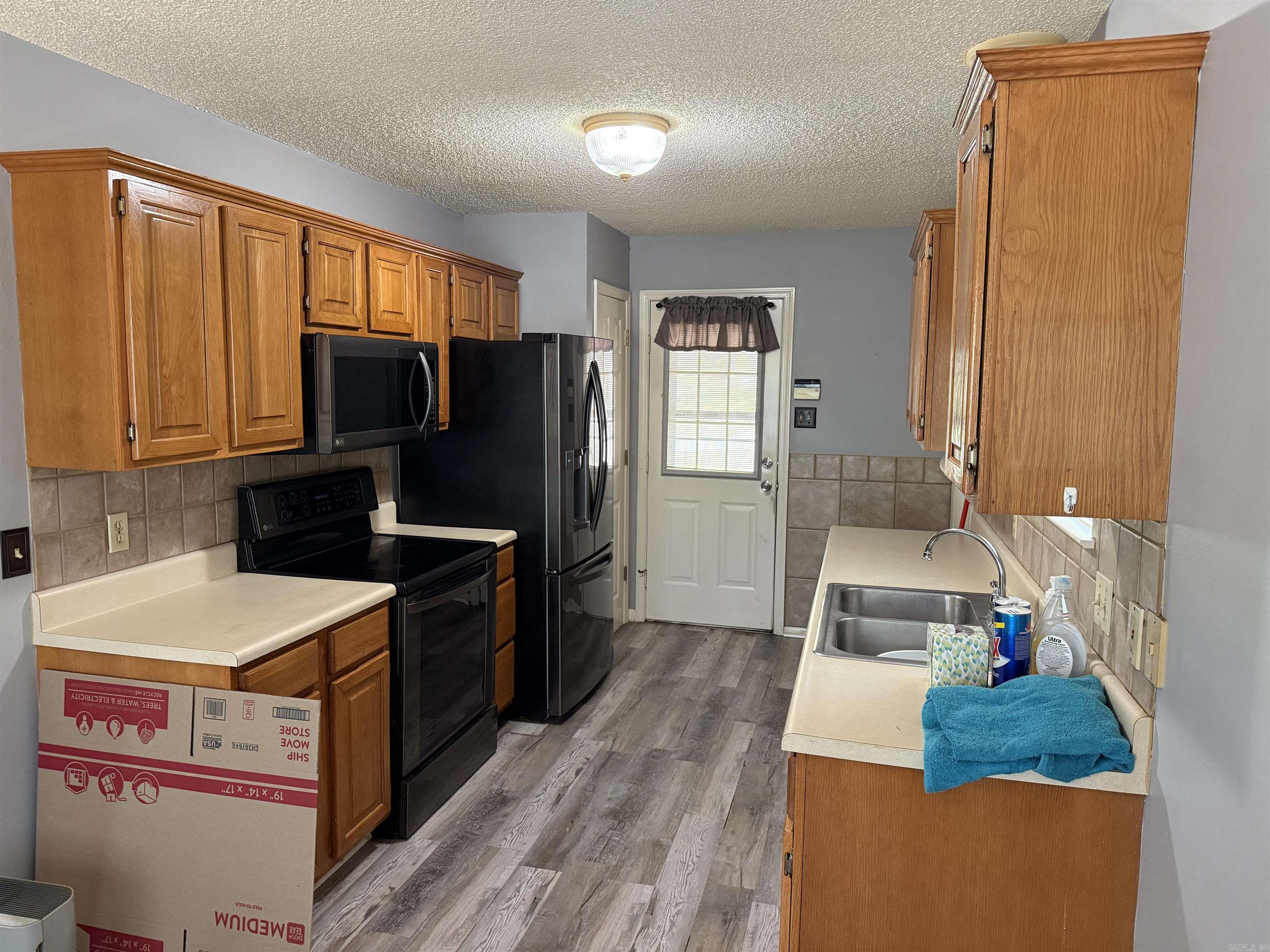 EAST END - Residential