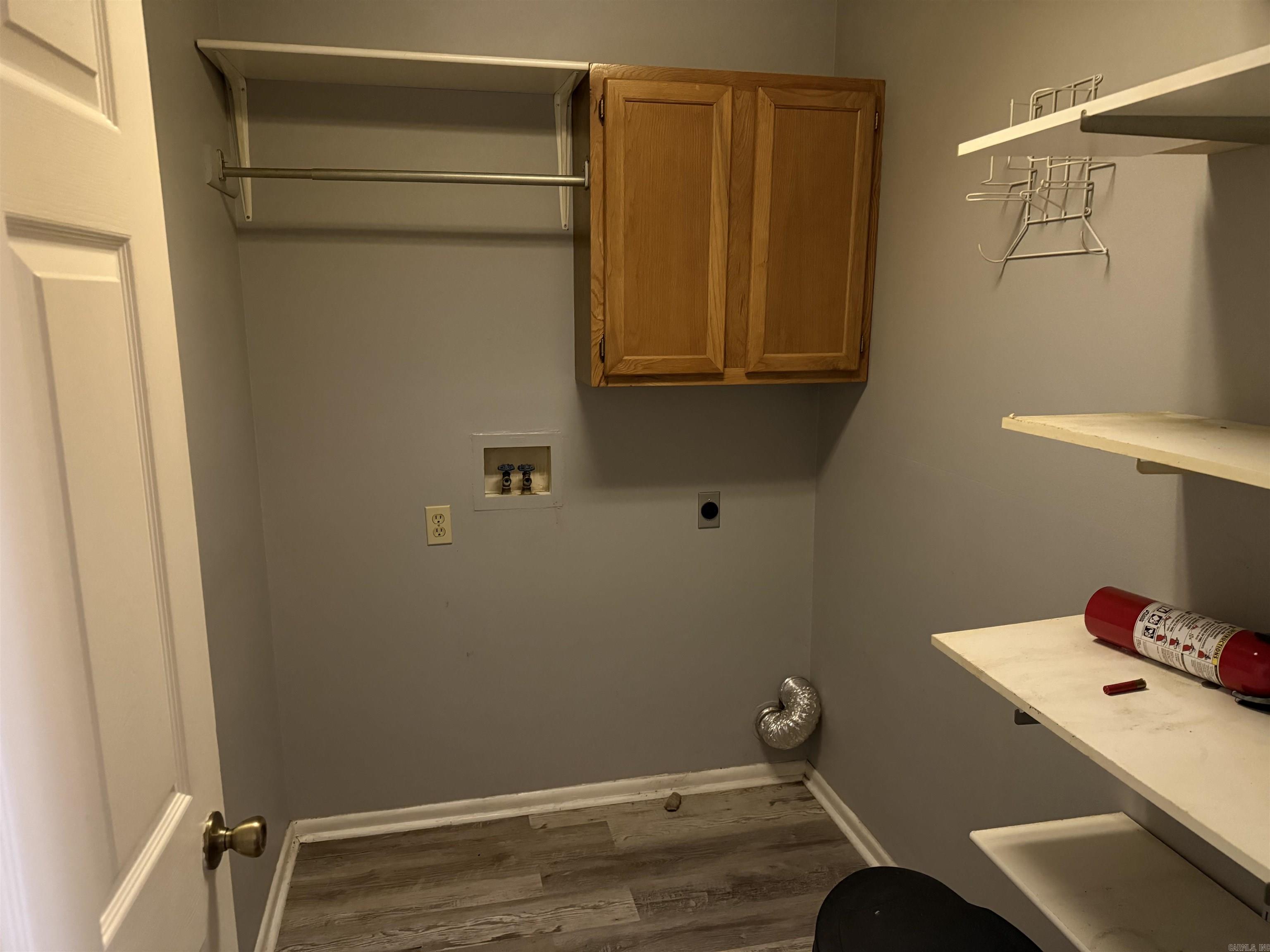 EAST END - Residential