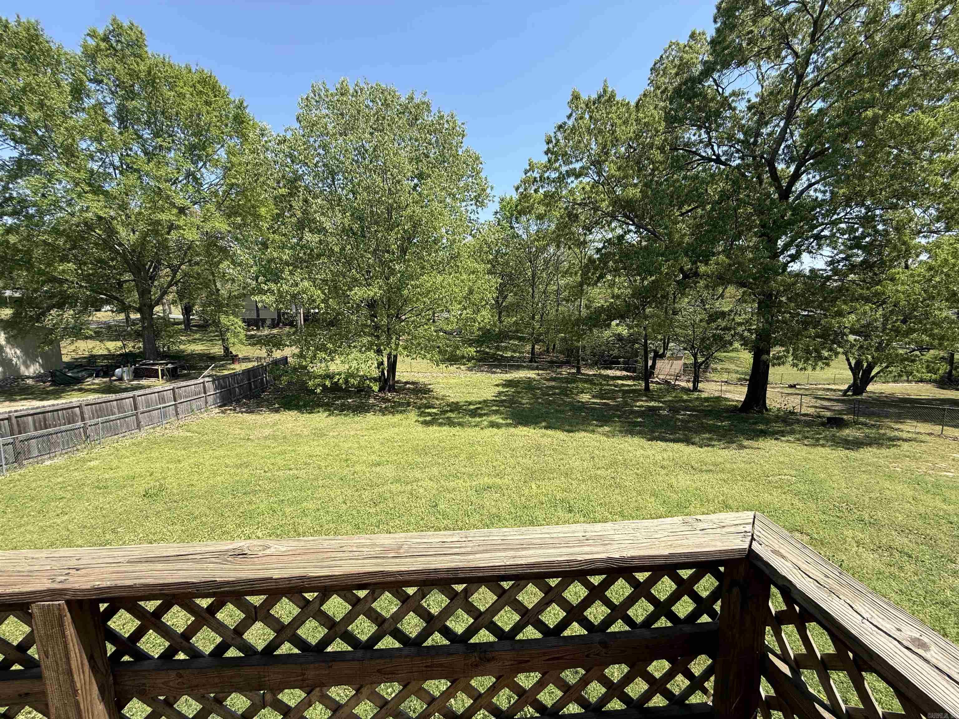 EAST END - Residential