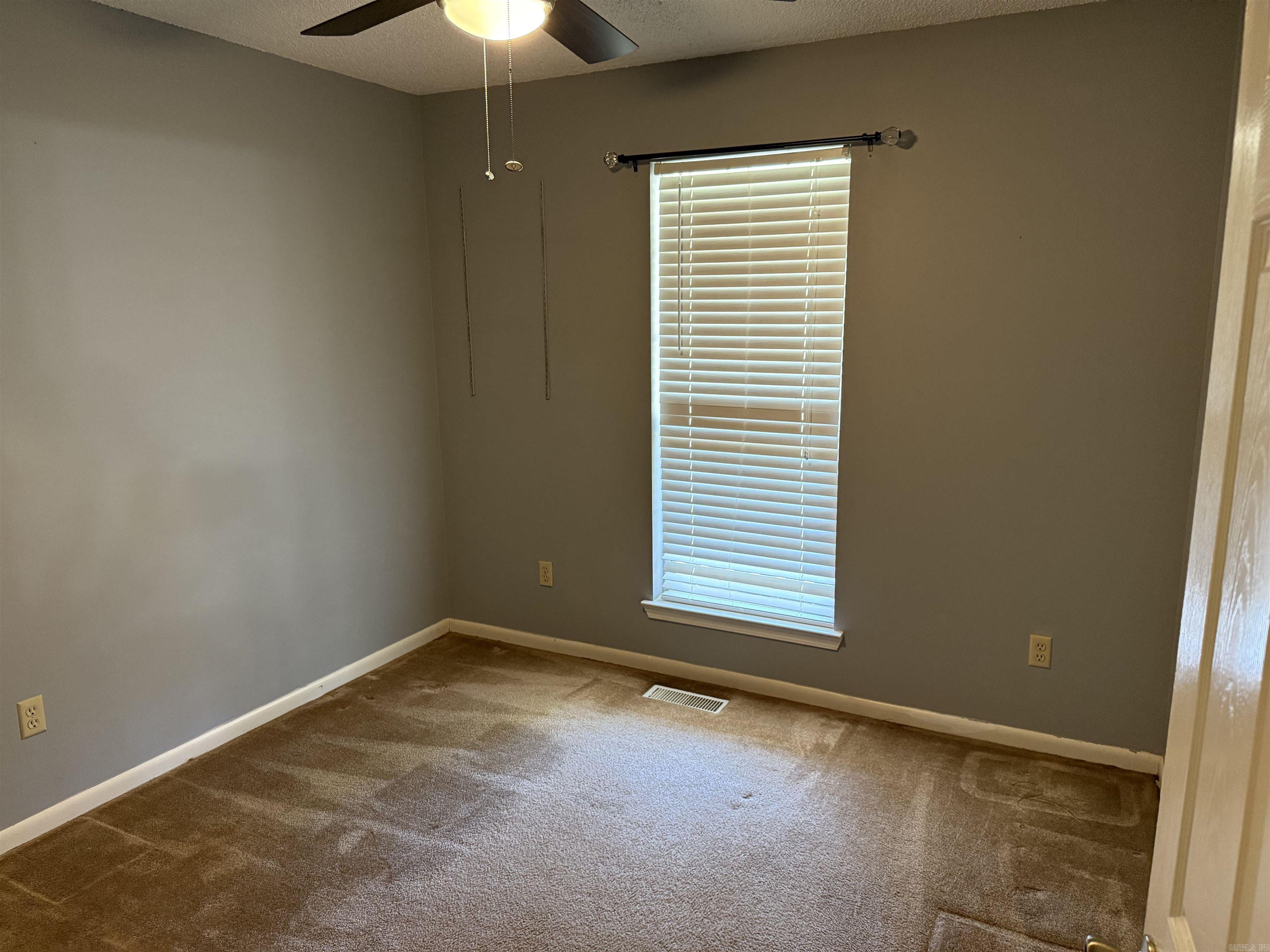 EAST END - Residential