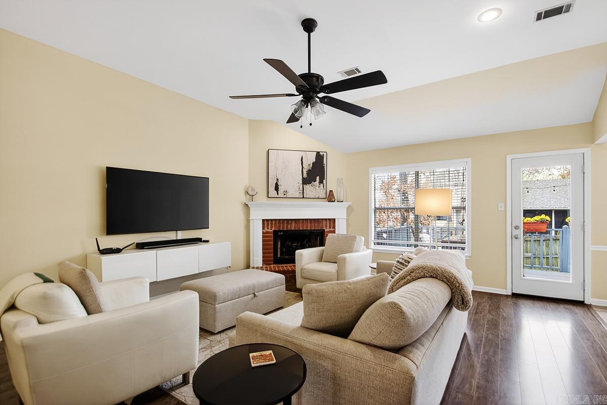 CHERRY CREEK ADDN - Residential