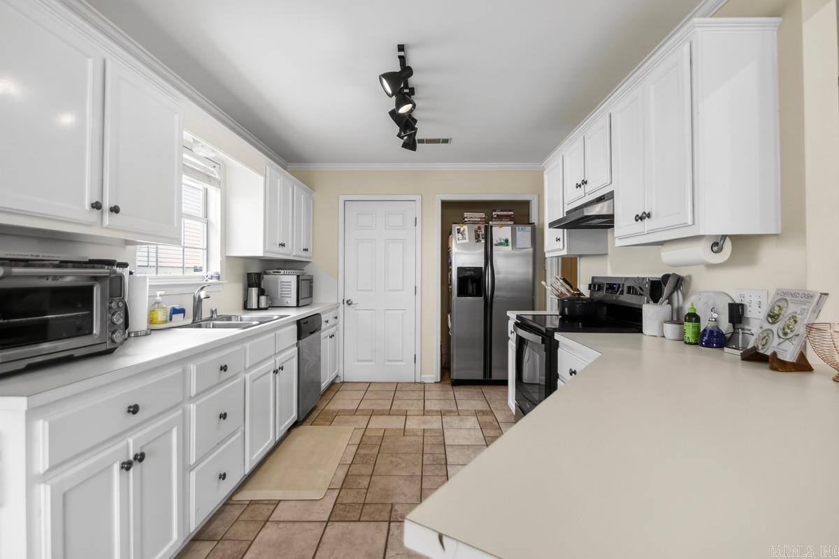 CHERRY CREEK ADDN - Residential