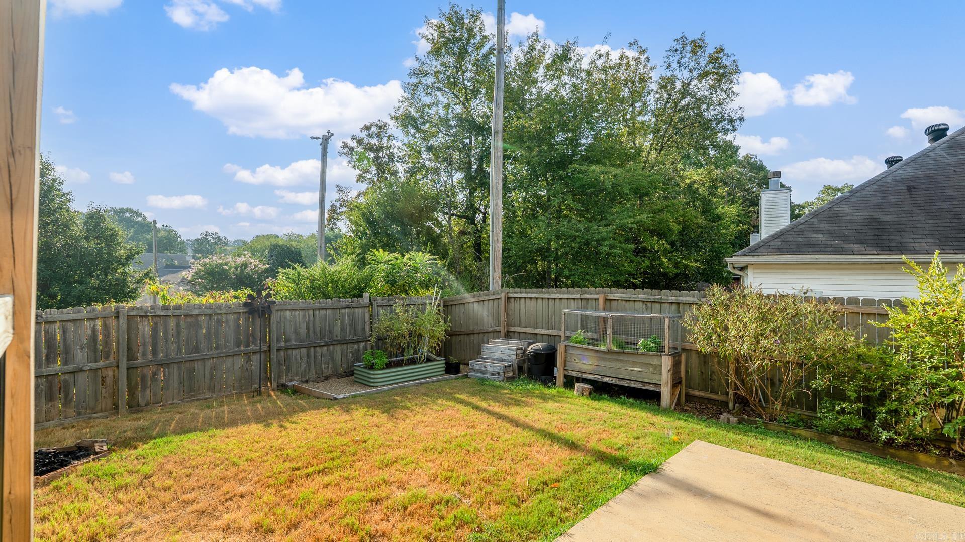 CHERRY CREEK ADDN - Residential