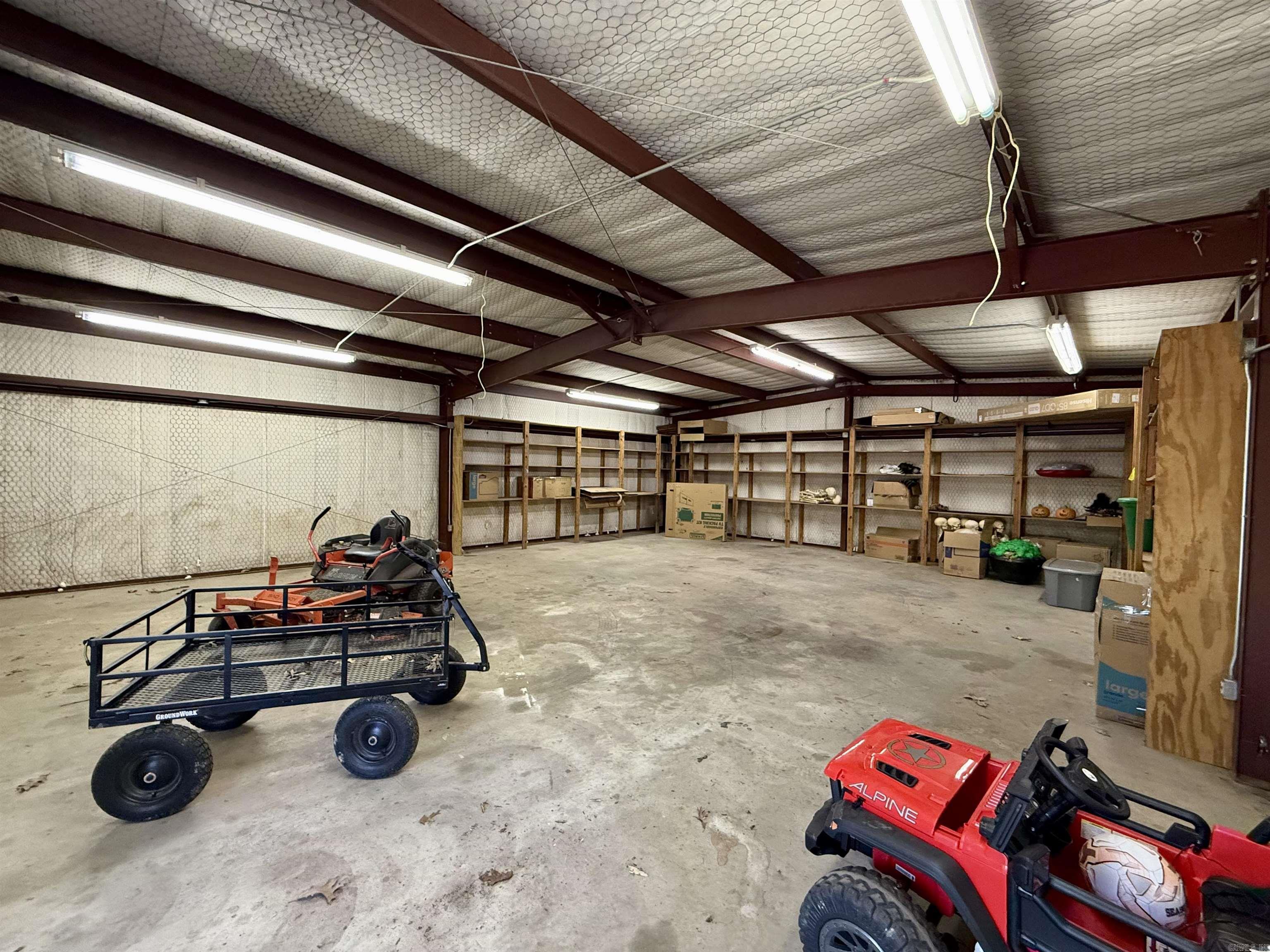 GREEN ACRES - Residential