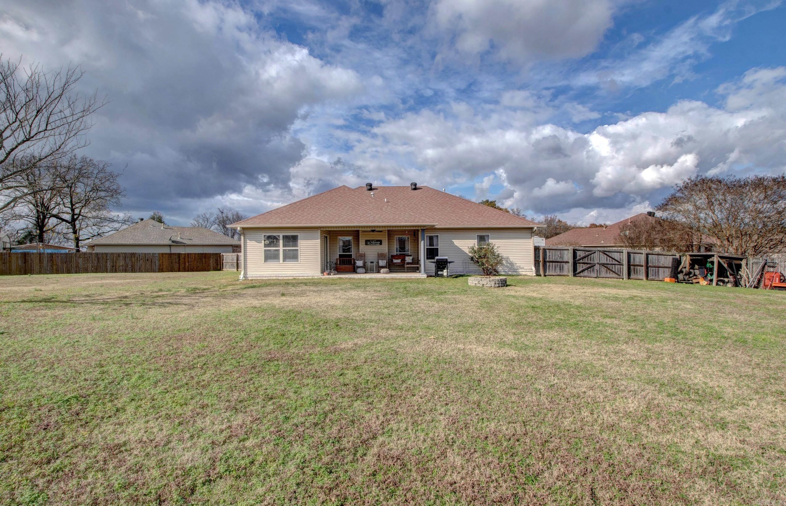 SILVER STREAK - Residential